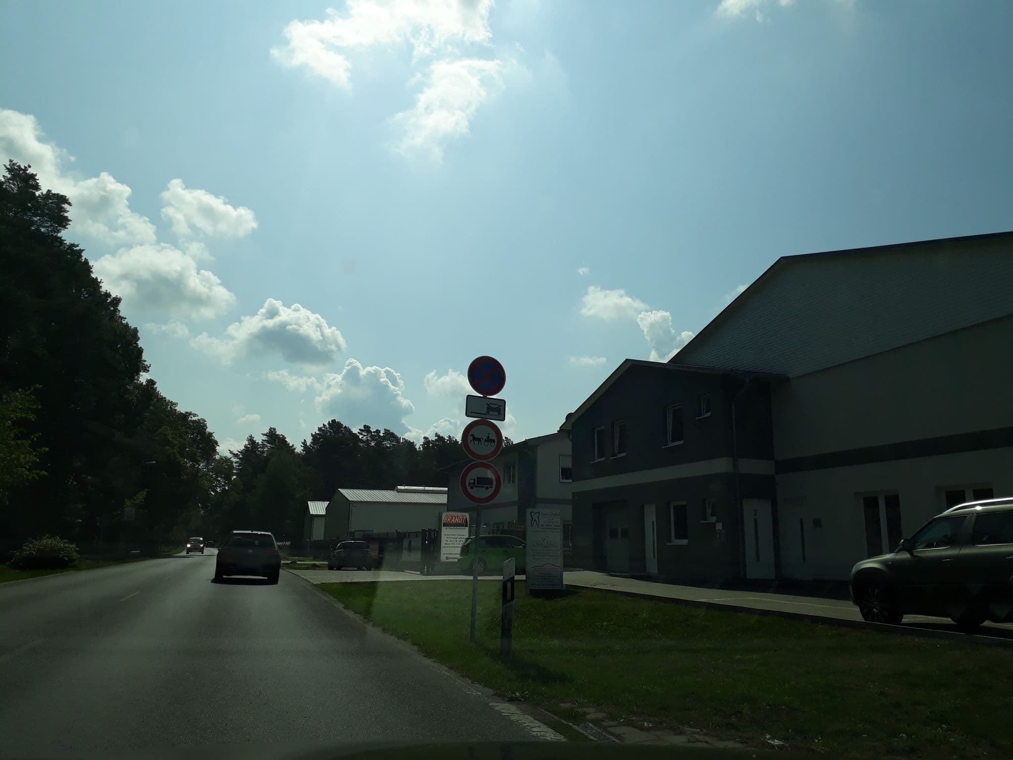 Street view near Hotel Kastell GmbH & Co, Seebad Heringsdorf — © thomas (CC BY-SA · Mapillary)