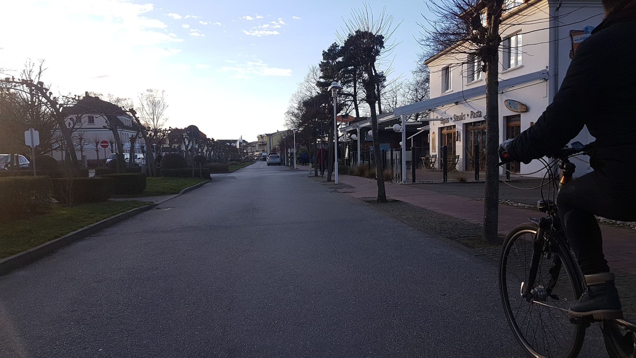 Street view near Kitesurfen Rügen Casa-Atlantis, Sellin — © changchun1 (CC BY-SA · Mapillary)