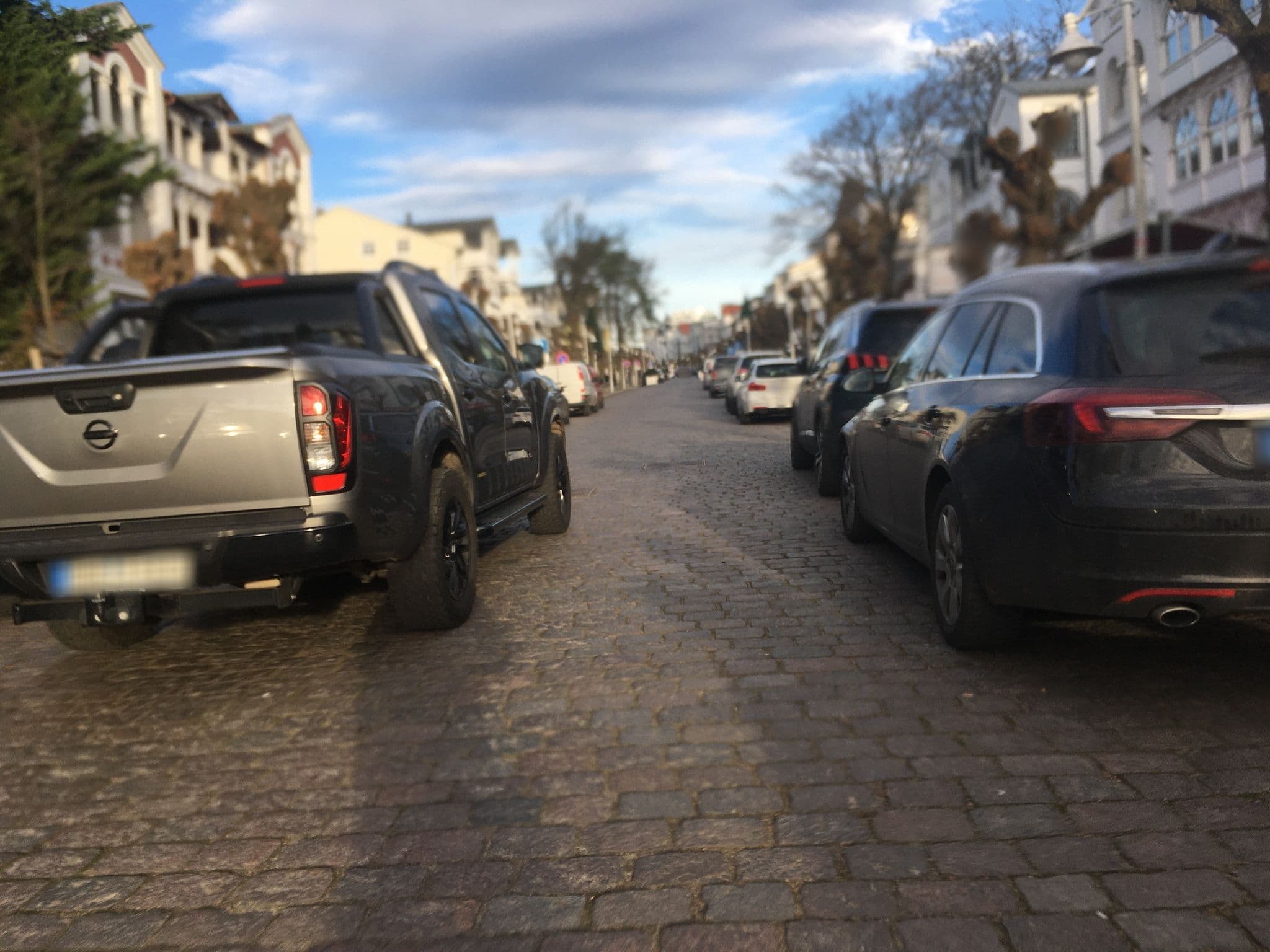 Street view near Behrbohm und Zogel, Sellin — © changchun1 (CC BY-SA · Mapillary)