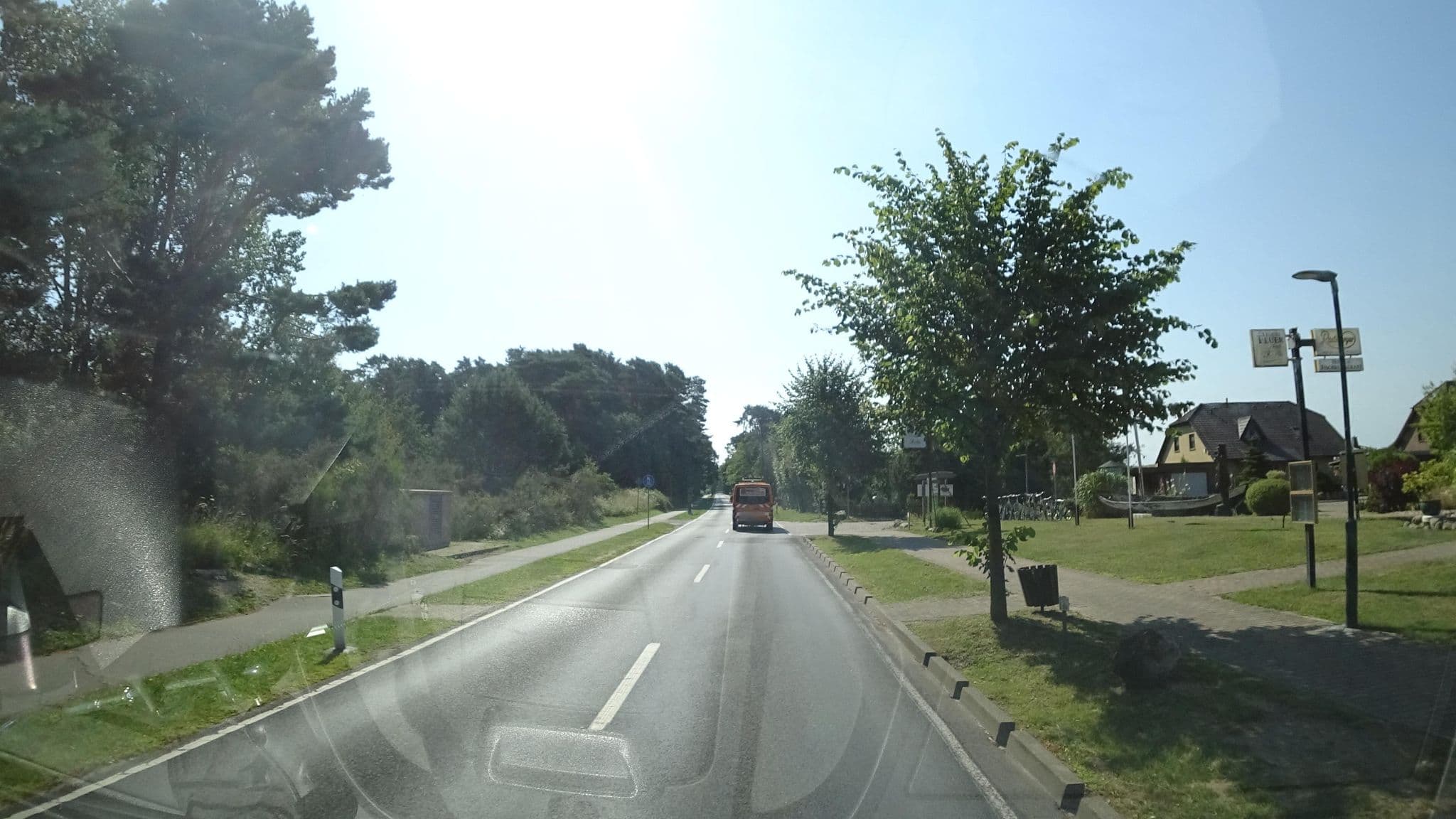Street view near Hotel & Fischrestaurant Leuchtfeuer, Kröslin — © flohoff (CC BY-SA · Mapillary)
