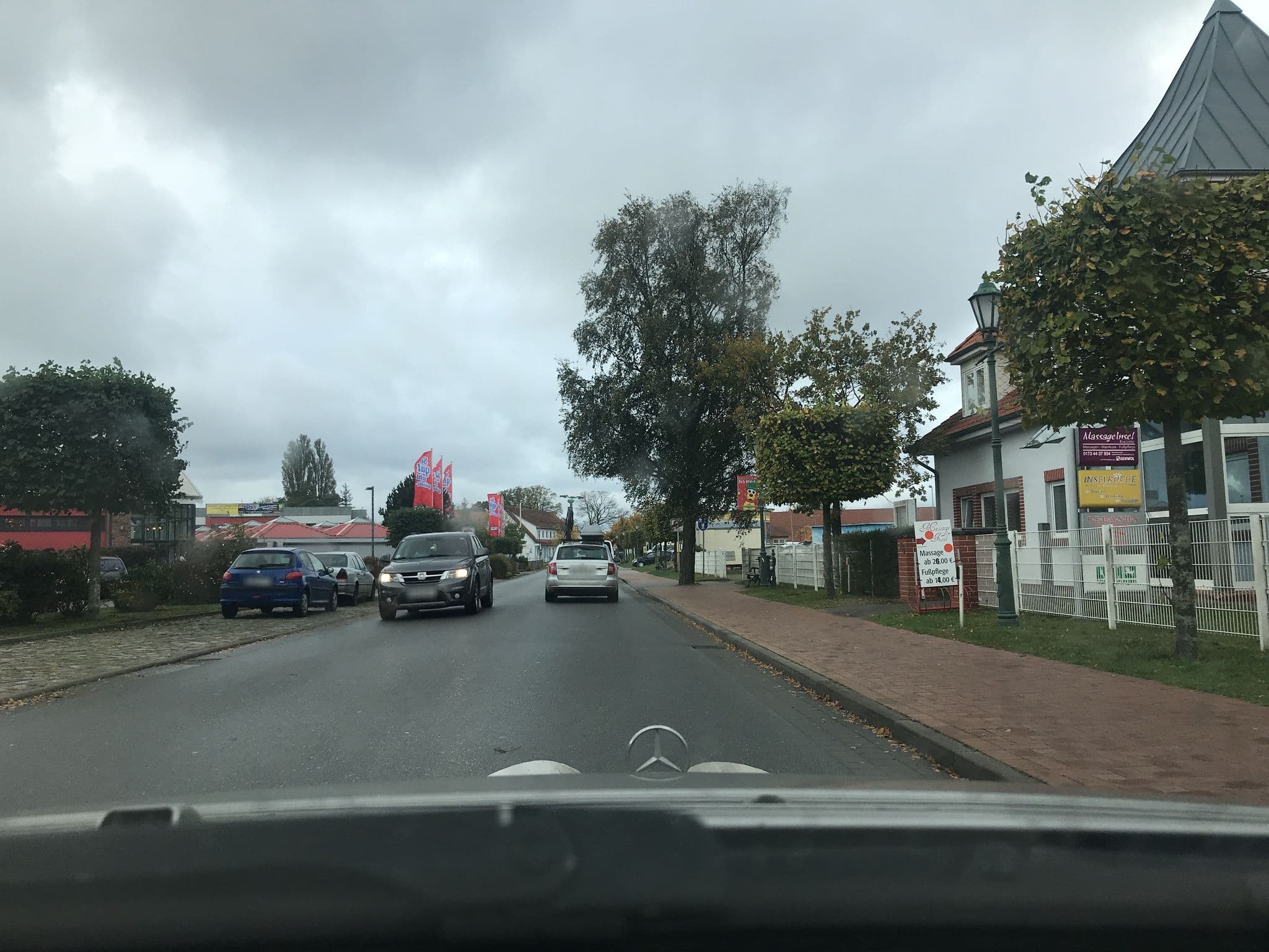 Street view near Insel Traum Immobilien Birgit Blome, Koserow — © saschahaberkorn (CC BY-SA · Mapillary)