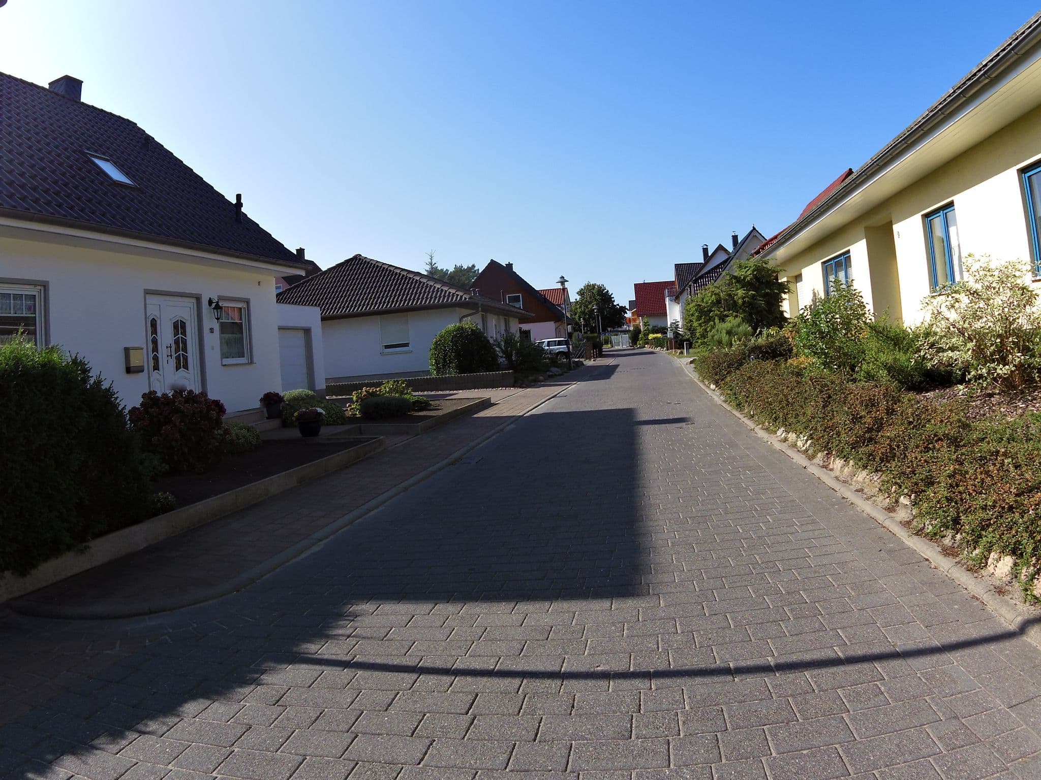 Street view near Birgit Kautermann, Seebad Heringsdorf — © zoegglmeyr (CC BY-SA · Mapillary)