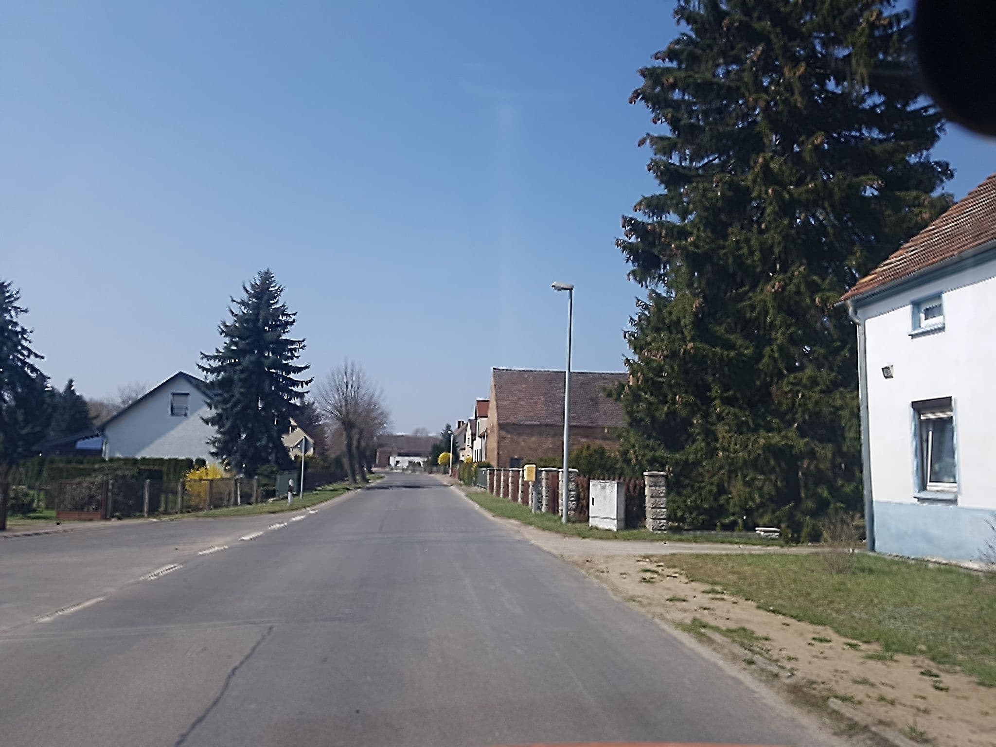 Street view near Gasthaus Zur Linde, Forst — © dsmm (CC BY-SA · Mapillary)