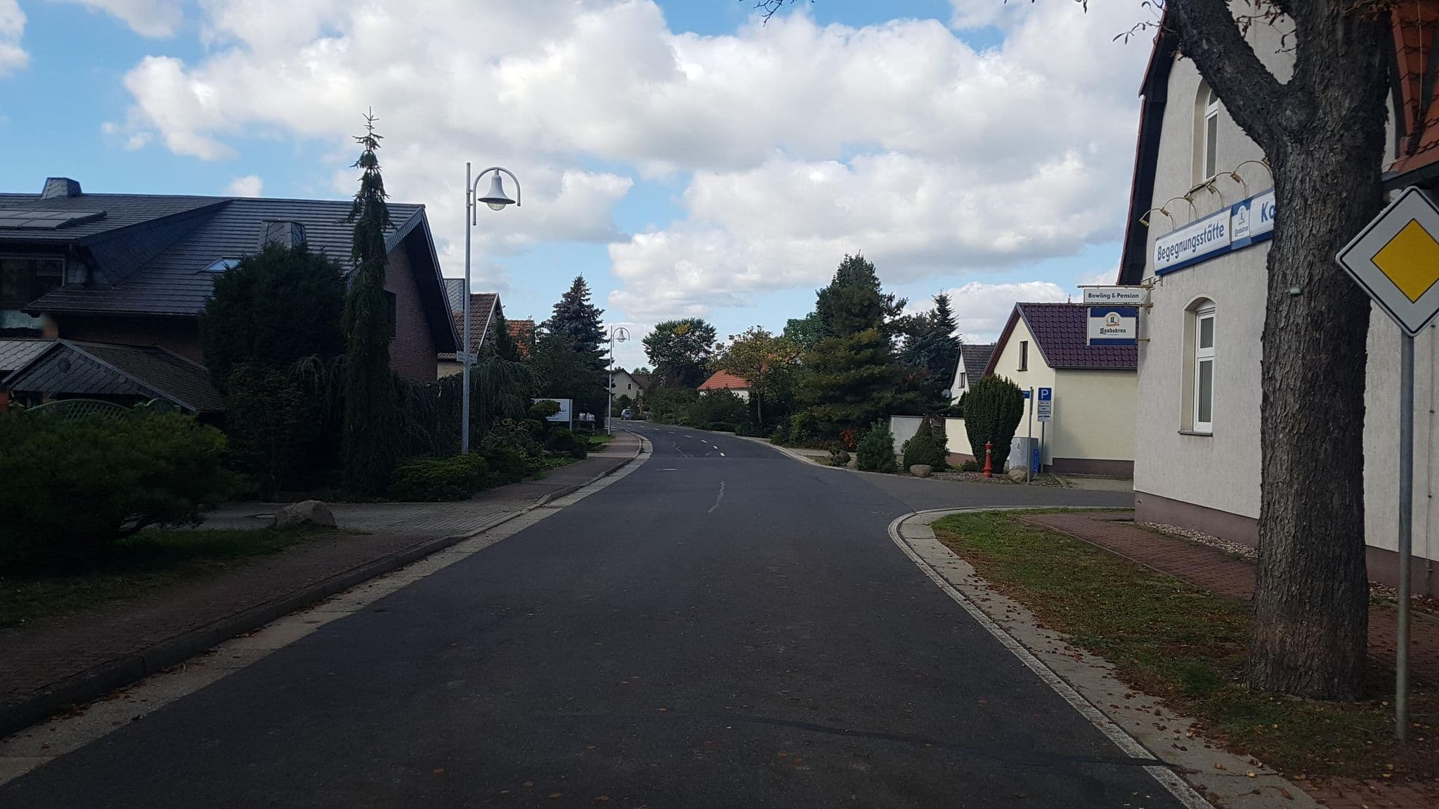 Street view near Kastanienhof Neuendorf, Peitz — © dsmm (CC BY-SA · Mapillary)