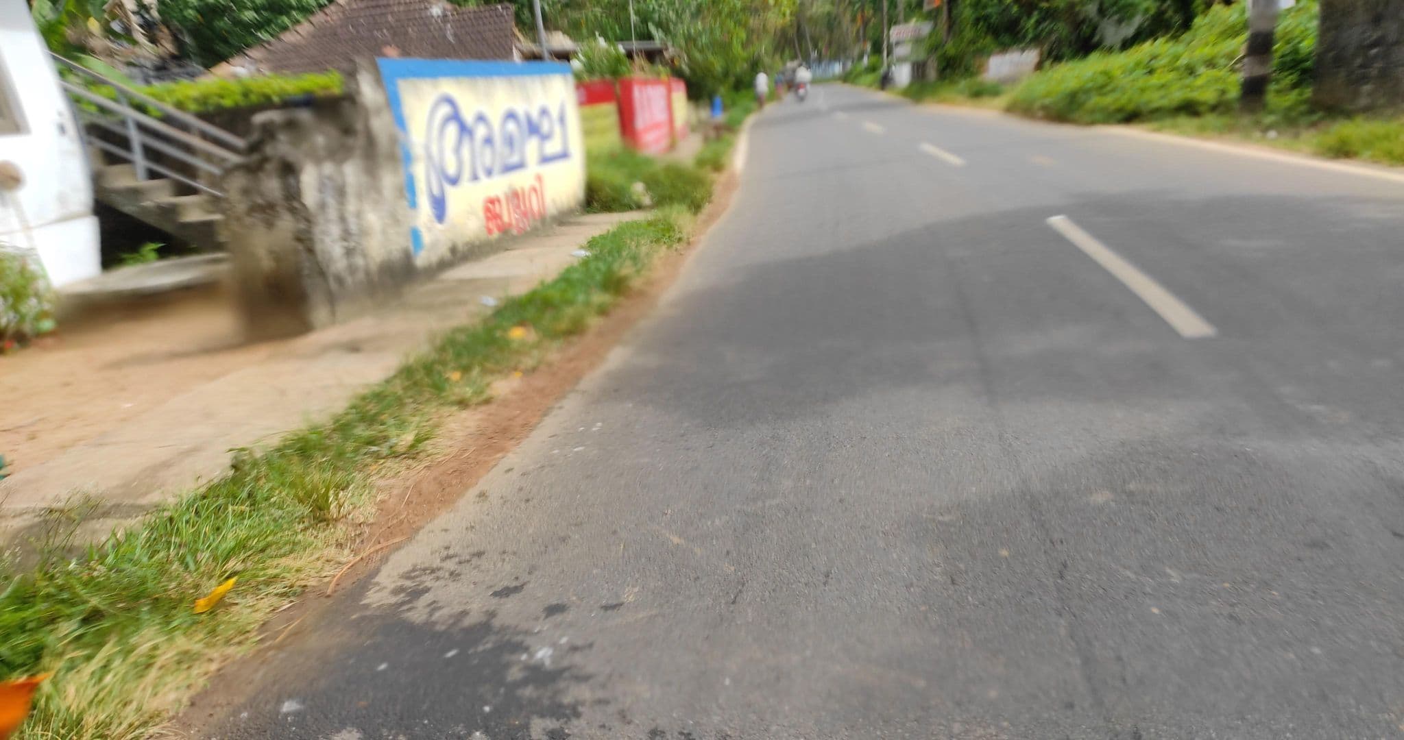Street view near Crystal Museum Hotel, Kodamthuruth — © V15 (CC BY-SA · Mapillary)