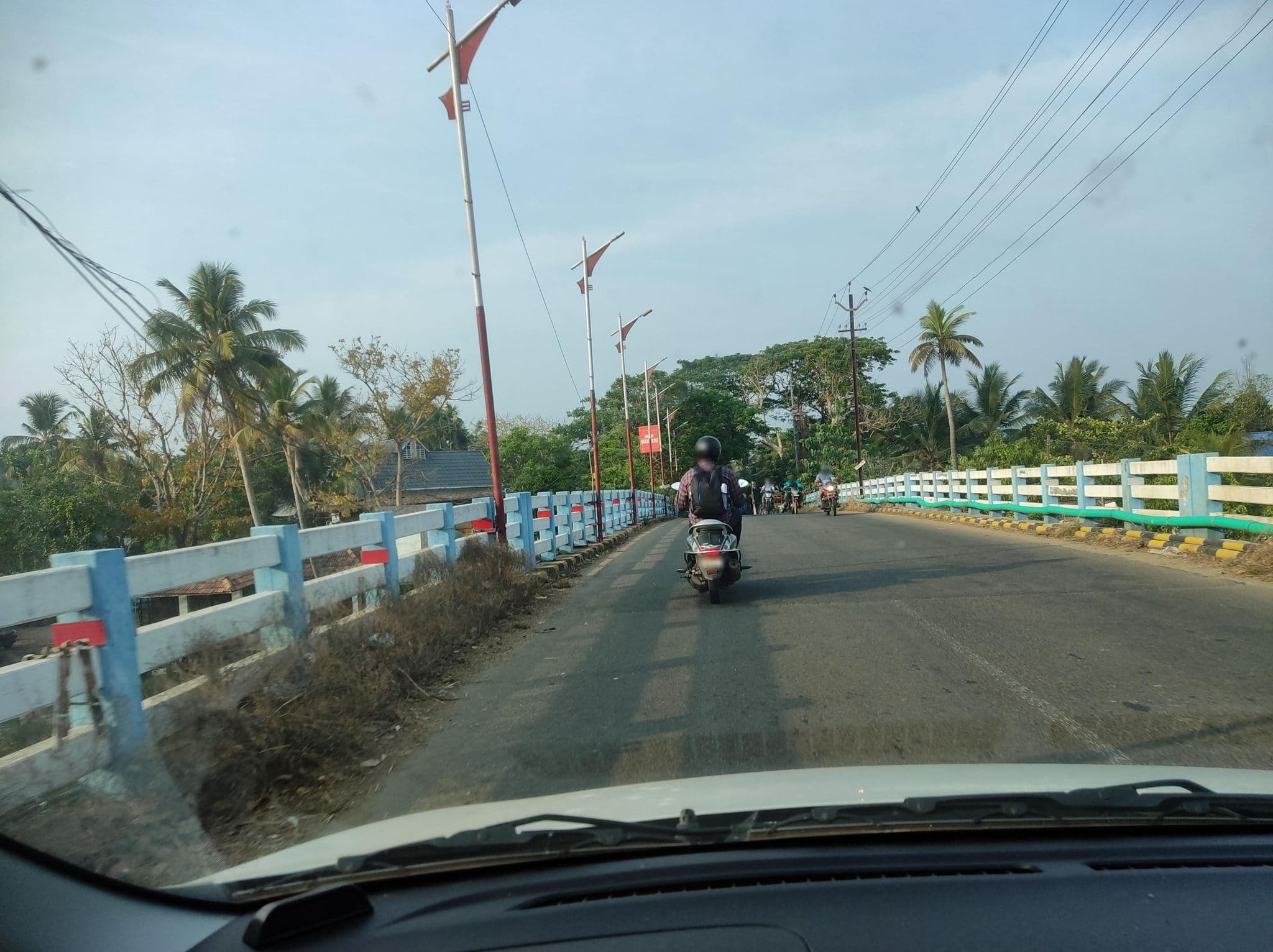 Street view near Mango Kerala Houseboats, Chengalam — © V15 (CC BY-SA · Mapillary)