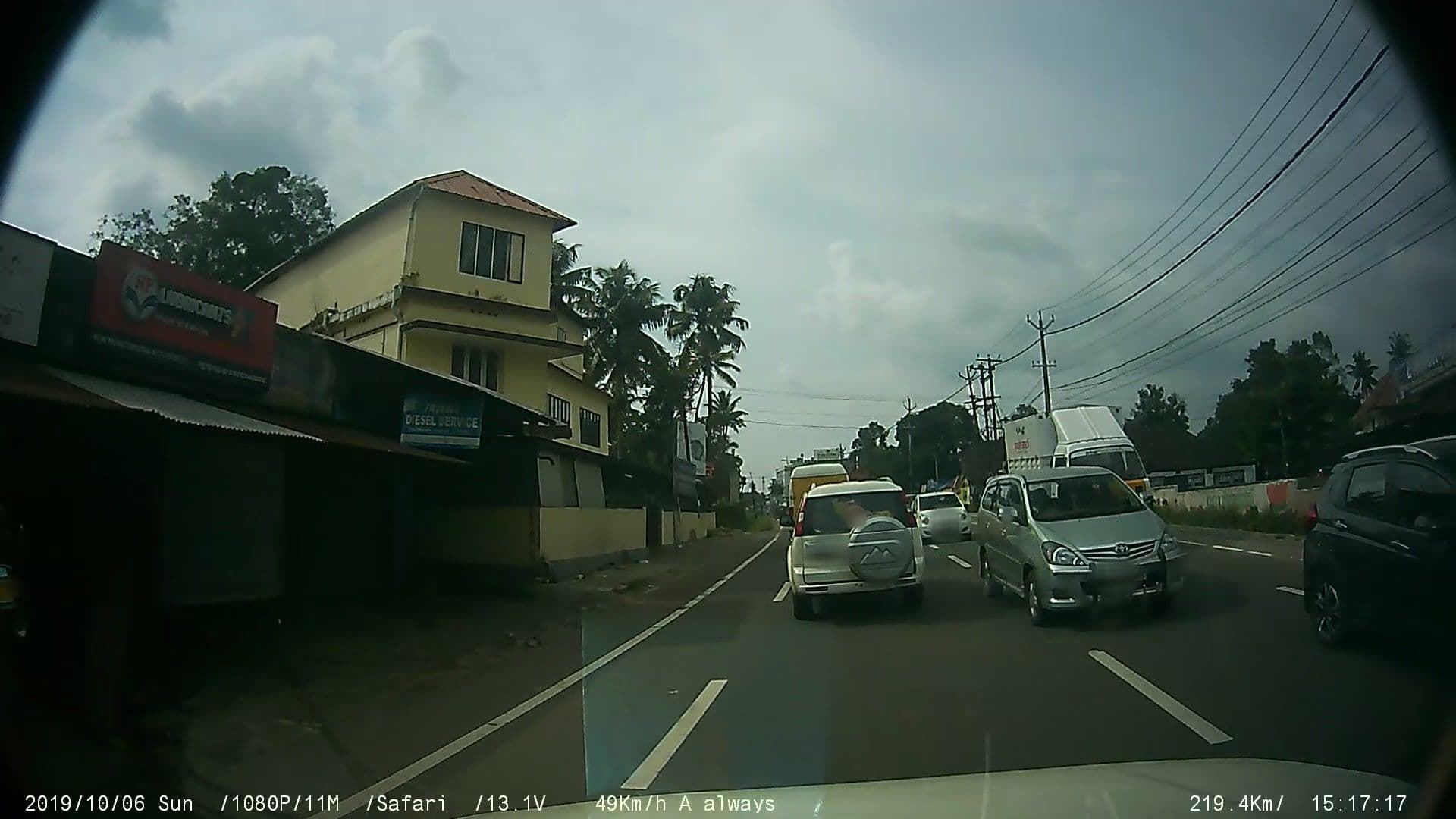 Street view near Nalanda Residency, Perumbavoor — © johnichan (CC BY-SA · Mapillary)