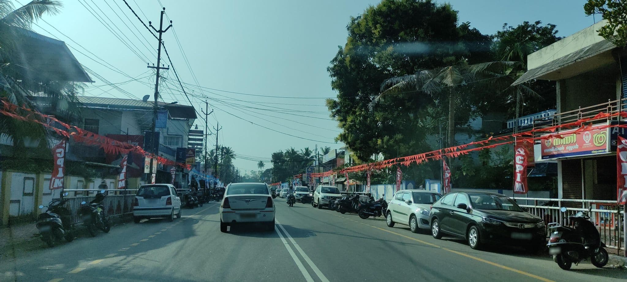 Street view near Coral Heights, Kunnumma — © V15 (CC BY-SA · Mapillary)