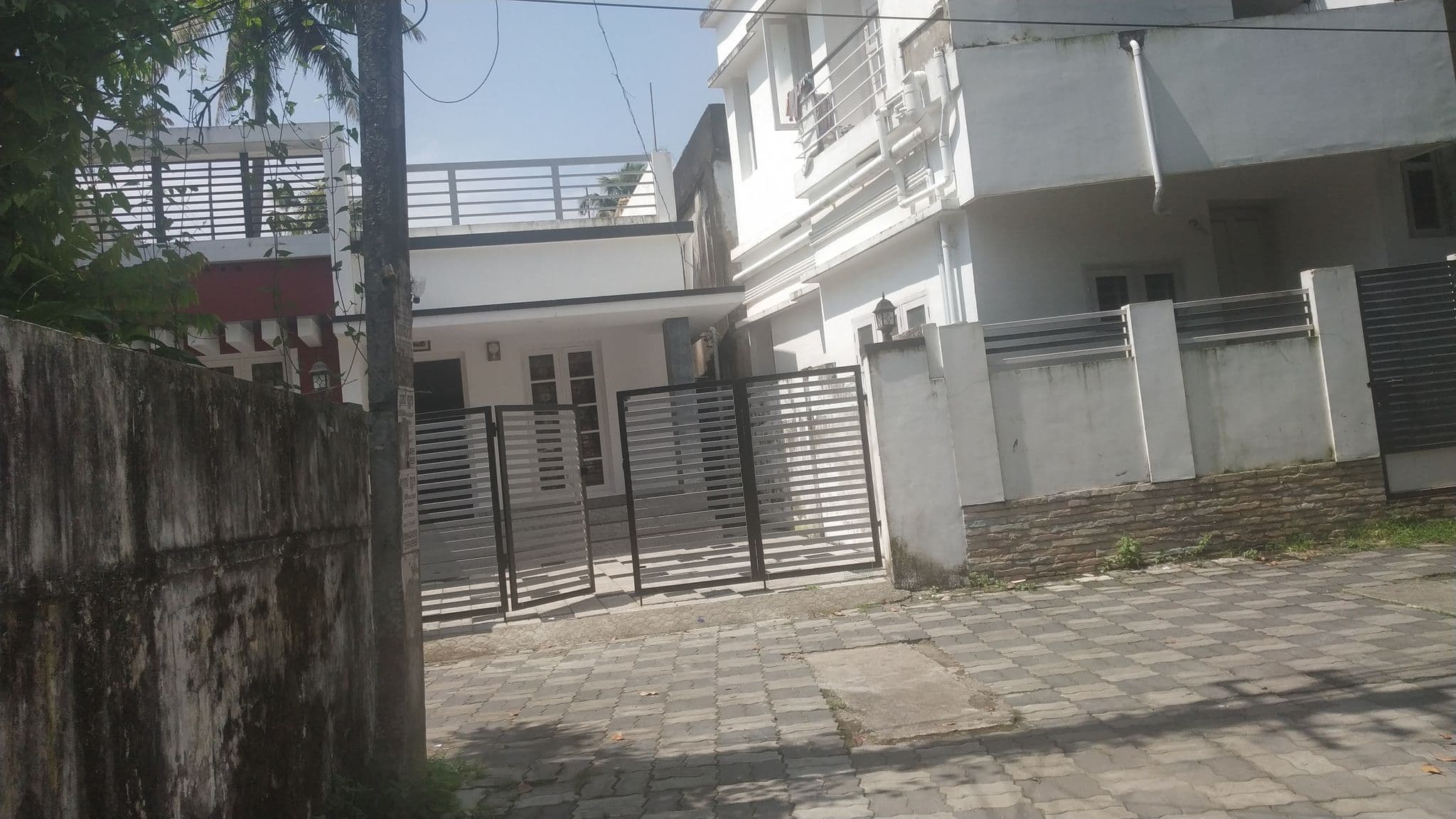 Street view near Skyrathnam Homestay, Vypīn — © livableurbanism (CC BY-SA · Mapillary)