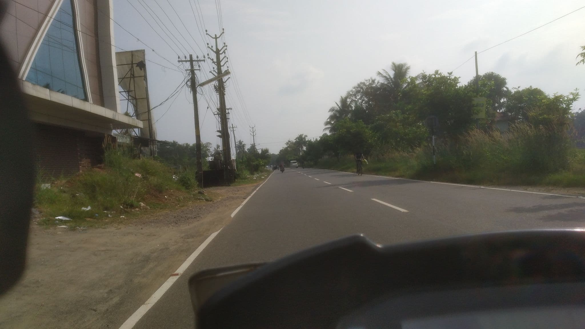 Street view near Medows Regency Hotel, Nedumbassery — © jothishbabu (CC BY-SA · Mapillary)