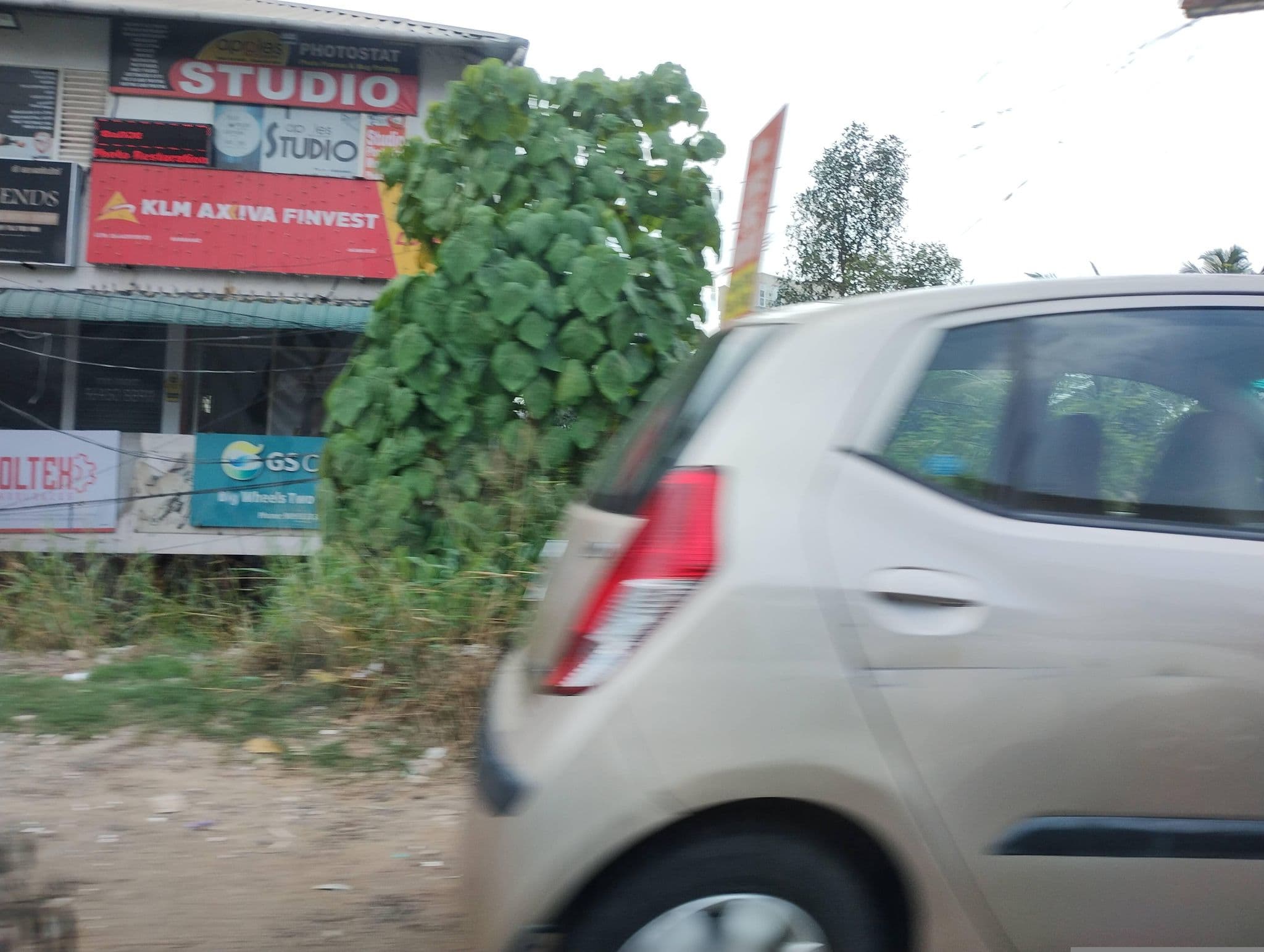 Street view near Hotel Blue Chip, Kakkanad — © mapkb (CC BY-SA · Mapillary)