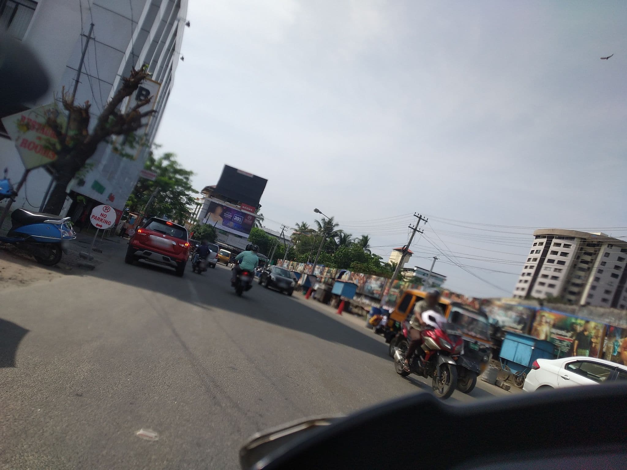 Street view near Luciya International, Kanayannur — © jothishbabu (CC BY-SA · Mapillary)