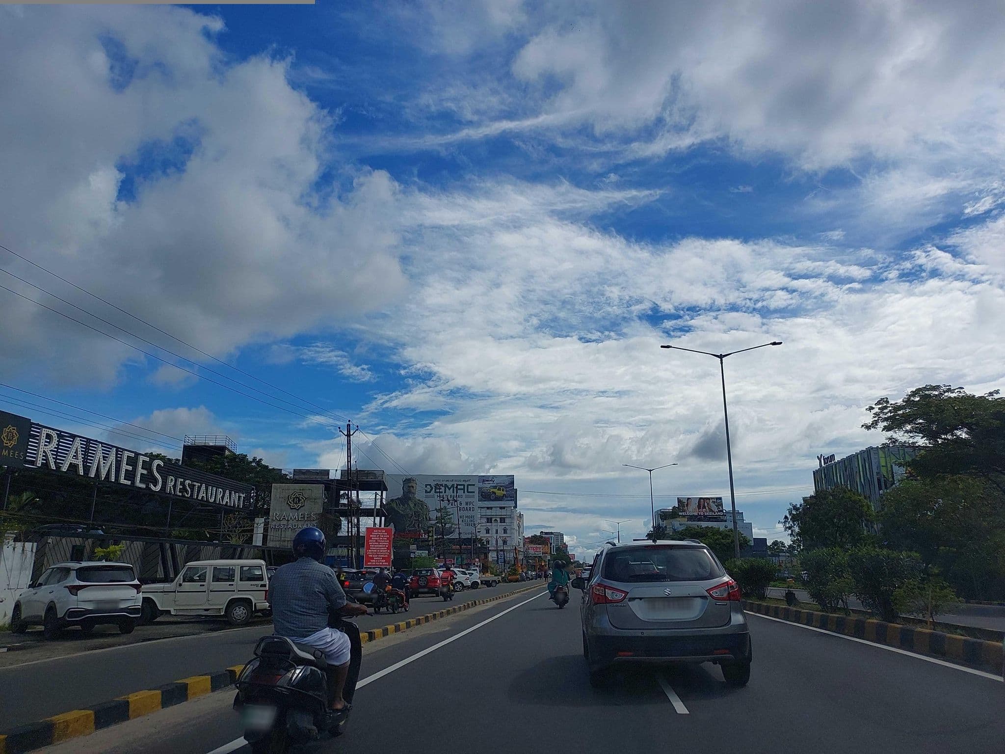 Street view near The Wyte Fort, Maradu — © V15 (CC BY-SA · Mapillary)