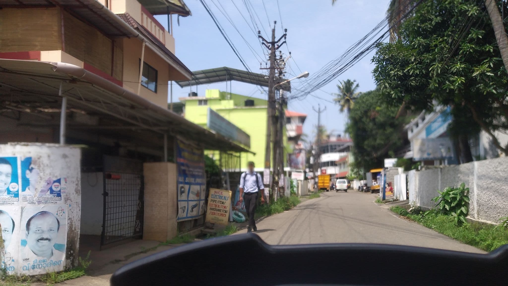 Street view near Residenz Executive Guest House, Vazhakkala — © jothishbabu (CC BY-SA · Mapillary)