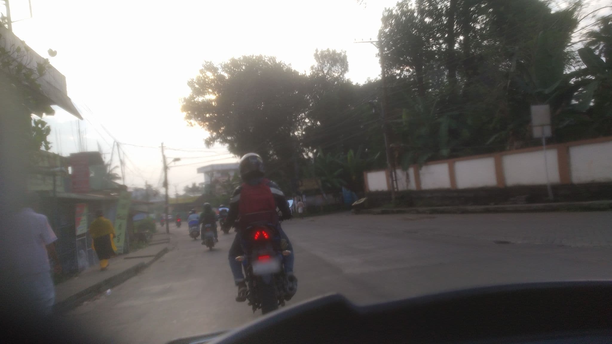 Street view near OYO 6725 Palm Inn, Alwaye — © jothishbabu (CC BY-SA · Mapillary)