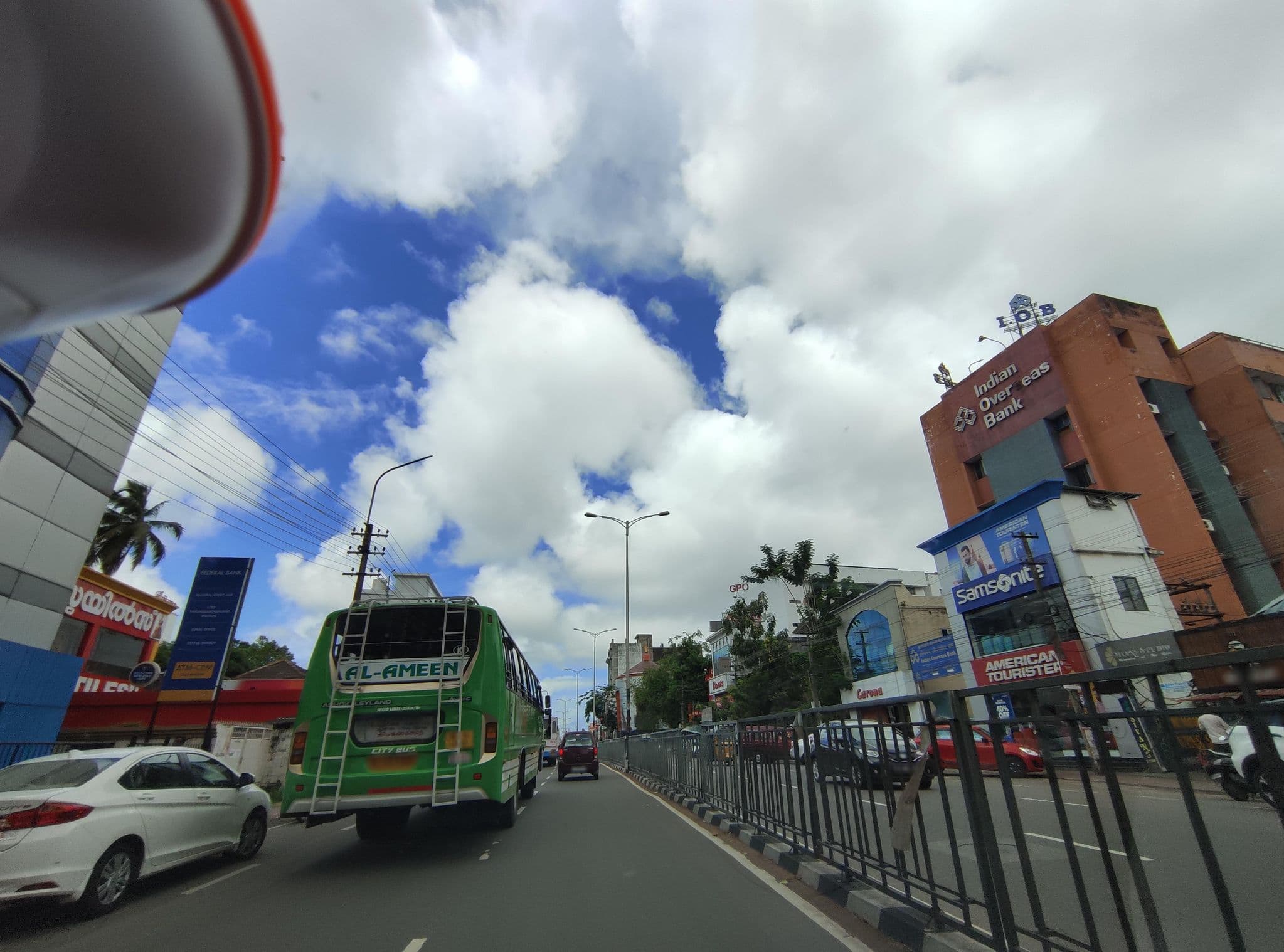 Street view near Hotel Pankaj, Thiruvananthapuram — © V15 (CC BY-SA · Mapillary)