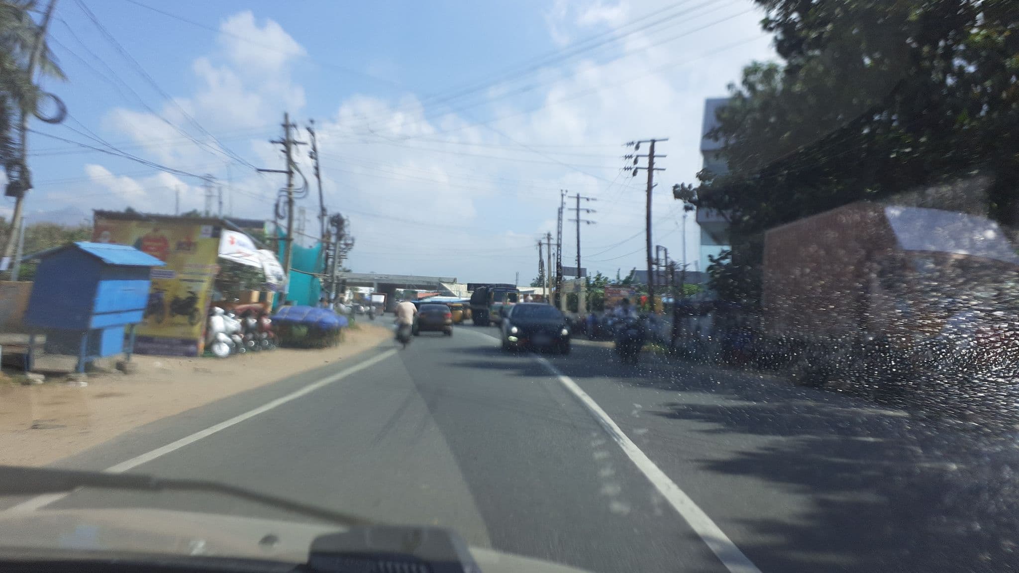 Street view near VV Grand Business Hotel, Gandipuram — © michaelraj (CC BY-SA · Mapillary)