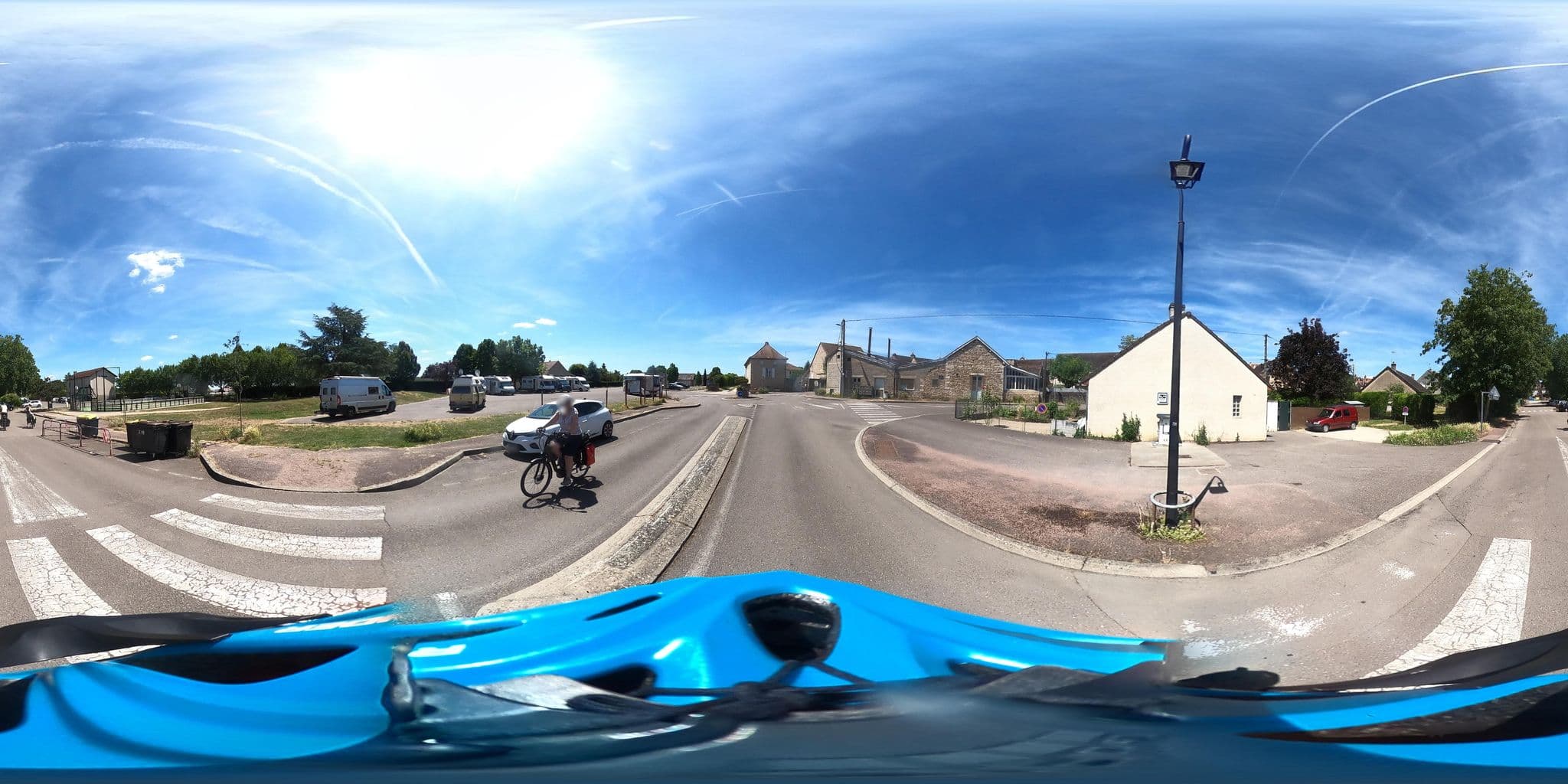 Street view near Aire Municipale Givry, Givry — © padididejurbise (CC BY-SA · Mapillary)