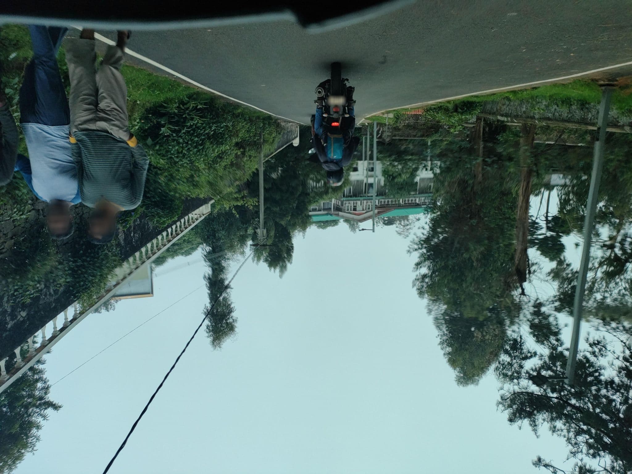 Street view near De Huts, Kodaikānāl — © jothishbabu (CC BY-SA · Mapillary)