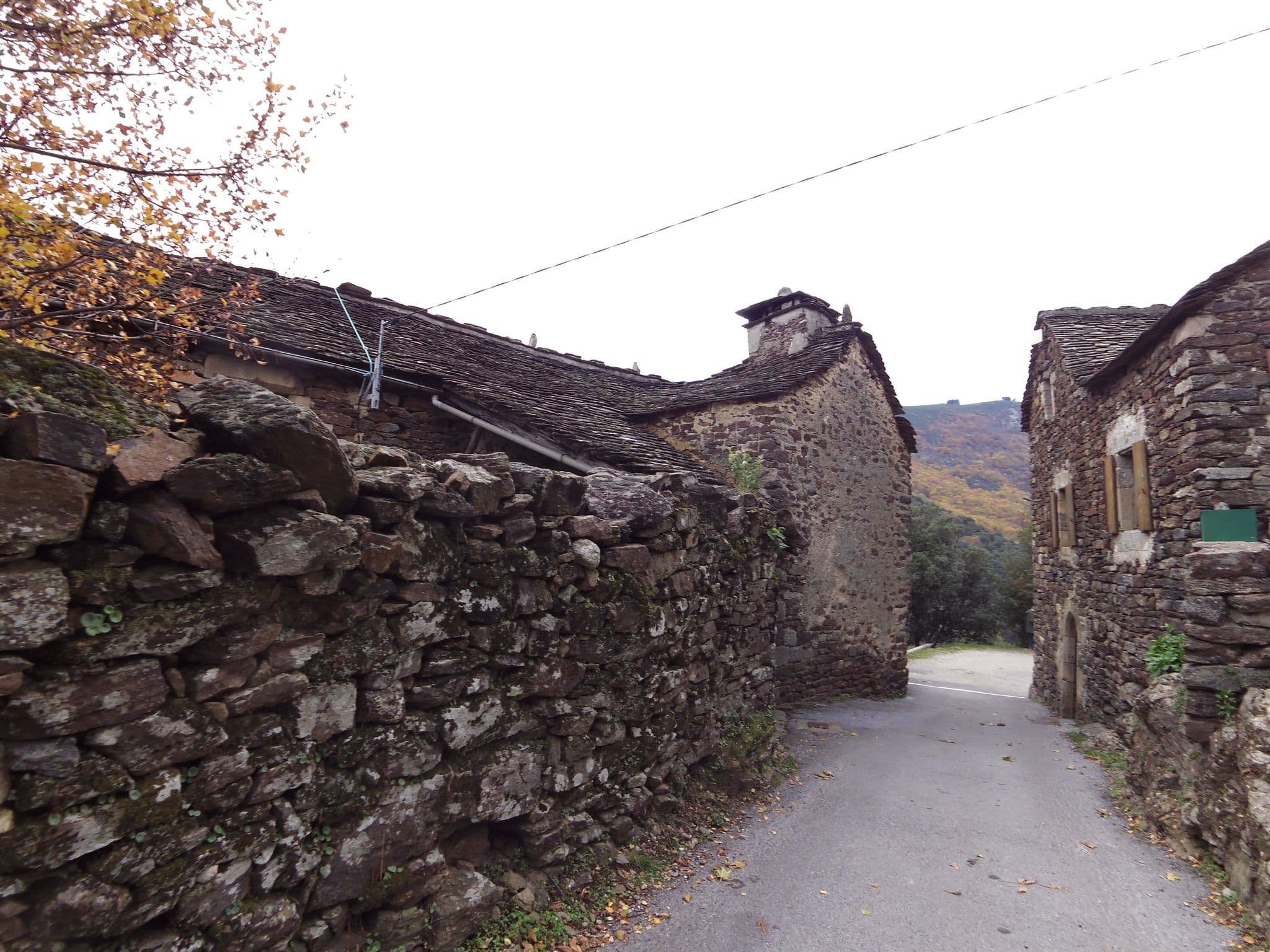 Street view near Gîte rural l’Ermitage, Les Vans — © zors1843 (CC BY-SA · Mapillary)