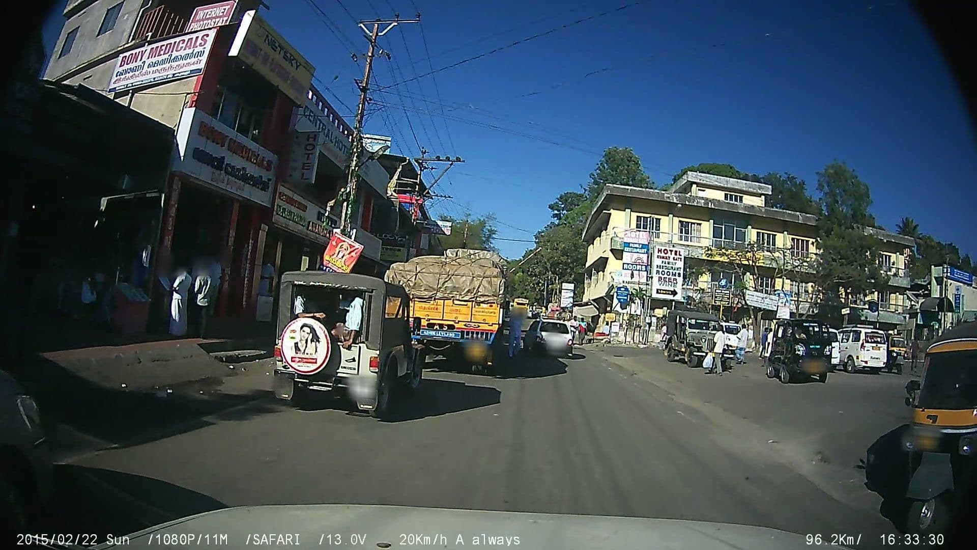 Street view near Hotel Aryas, Cumbum — © johnichan (CC BY-SA · Mapillary)
