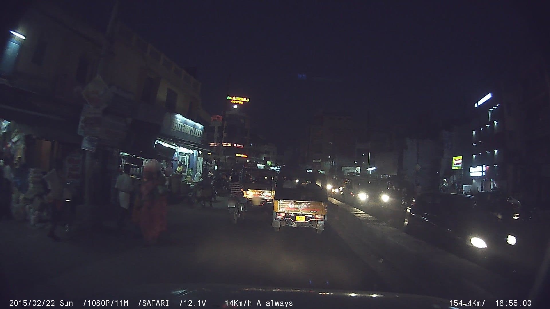 Street view near New Everest Hotel, Teni — © johnichan (CC BY-SA · Mapillary)