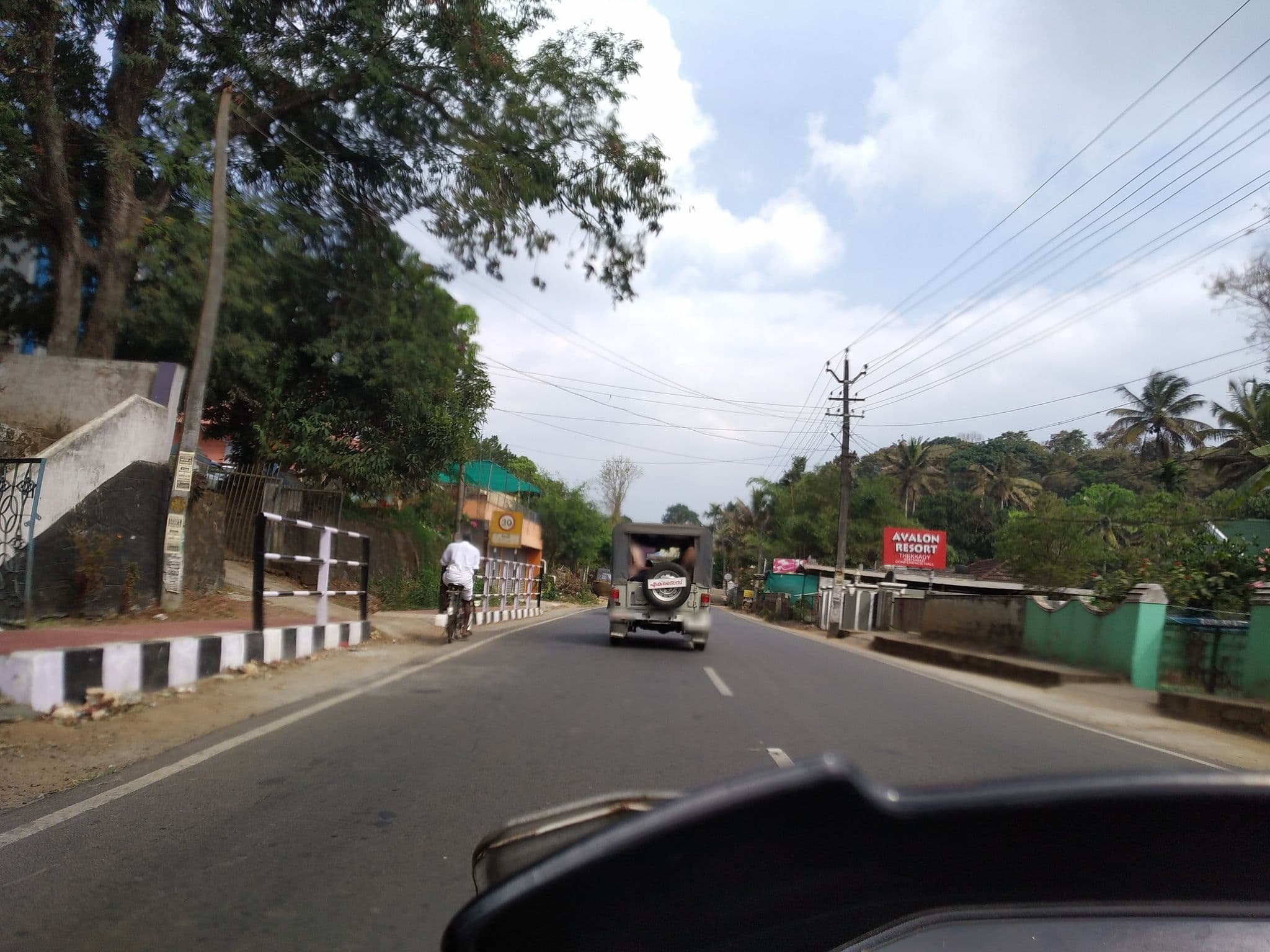 Street view near Agasthyamadam Homestay, Cumbum — © jothishbabu (CC BY-SA · Mapillary)