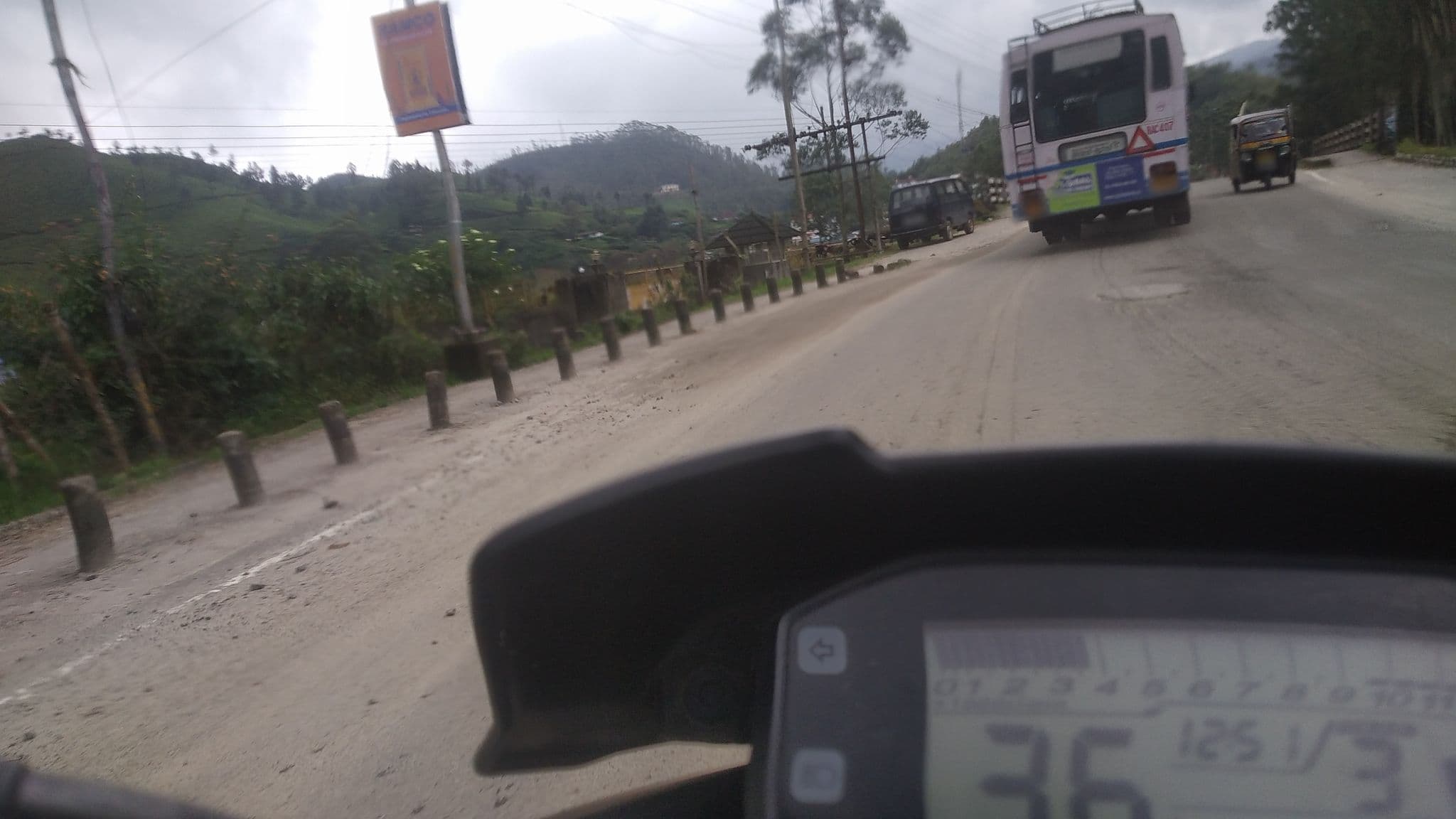 Street view near HillView, Munnar — © jothishbabu (CC BY-SA · Mapillary)