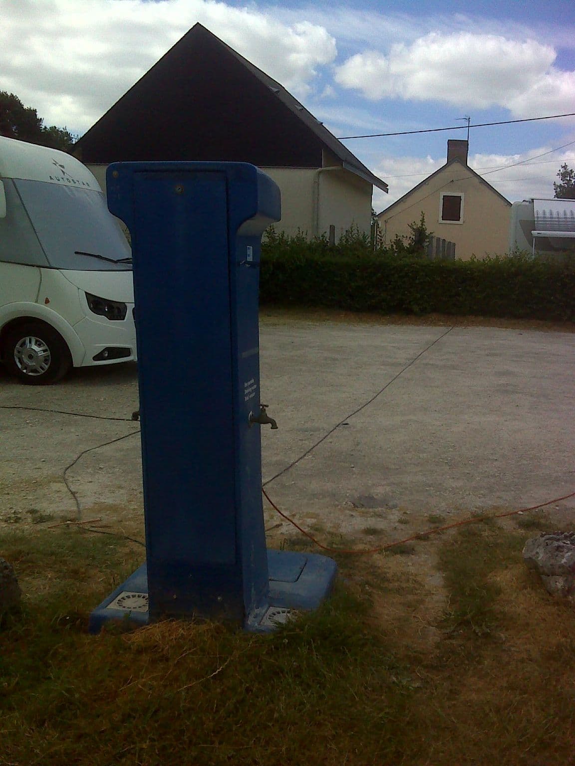 Street view near Aire Camping car de Neuillay-les-Bois, Luant — © bernardvoyageur (CC BY-SA · Mapillary)