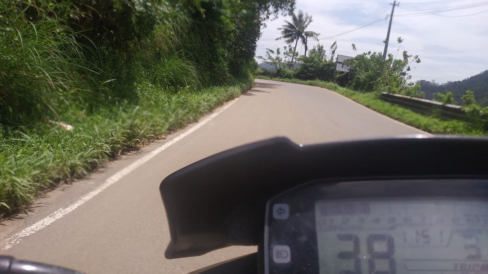 Street view near Emarald Wyte Mist, Munnar — © jothishbabu (CC BY-SA · Mapillary)