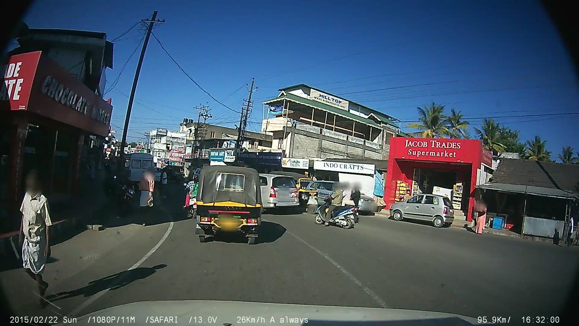 Street view near Periyar Nest Resorts, Cumbum — © johnichan (CC BY-SA · Mapillary)