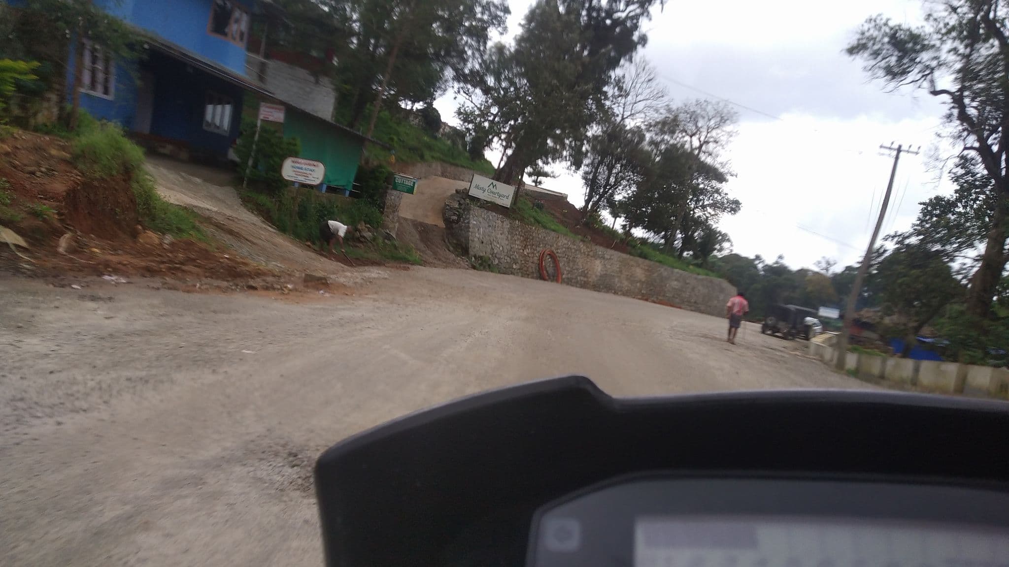 Street view near TeaMount Suites, Munnar — © jothishbabu (CC BY-SA · Mapillary)