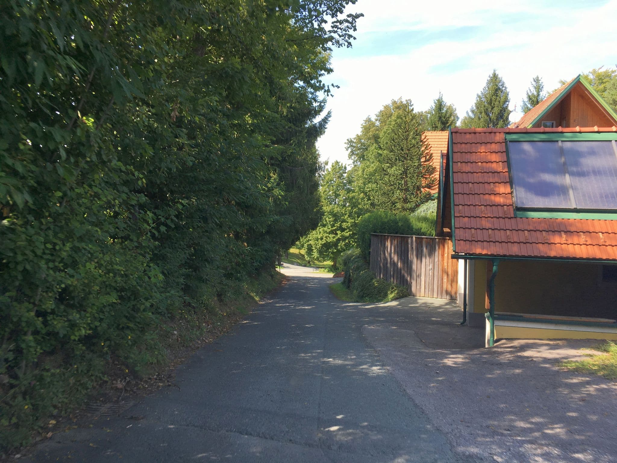 Street view near Frühstückspension Herzlieb-Papst, Gleinstätten — © istefanos (CC BY-SA · Mapillary)