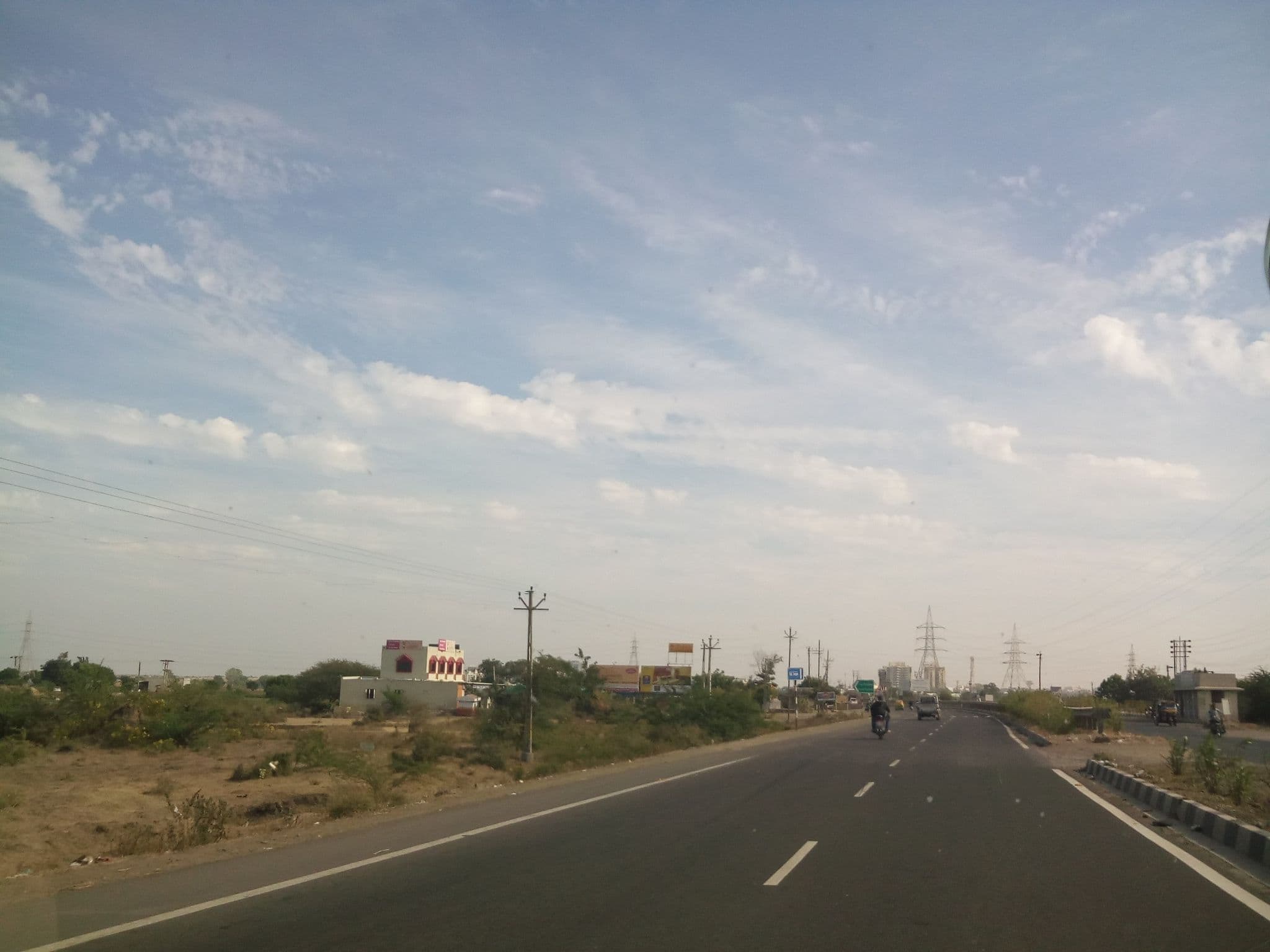 Street view near Jalaram Food Court, Ghanteshvar — © shravan91 (CC BY-SA · Mapillary)