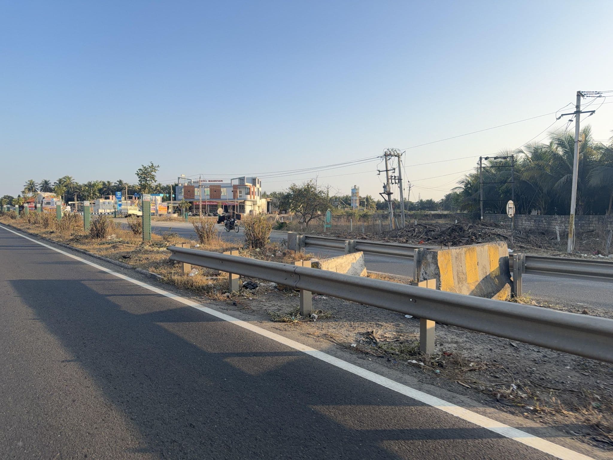 Street view near Regenta Central Somnath, Bhalpara, Bhalpara — © liveableurbanism (CC BY-SA · Mapillary)