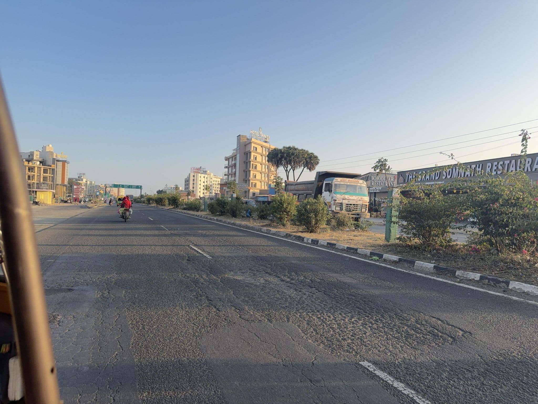 Street view near Hotel Sun Plaza, Bhalpara — © liveableurbanism (CC BY-SA · Mapillary)