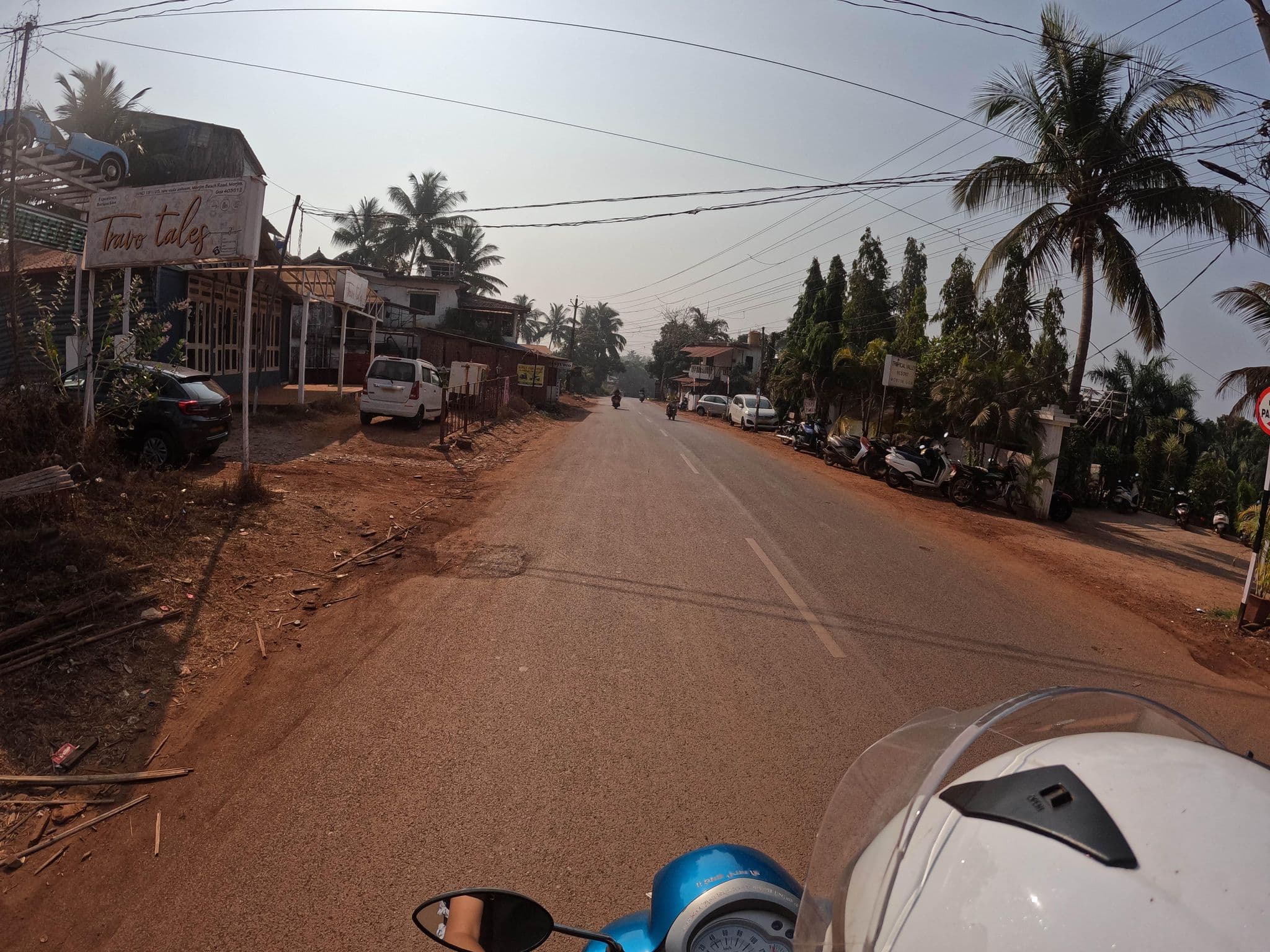 Street view near North Goa Morjim Resort, Morjim — © lucomsky (CC BY-SA · Mapillary)