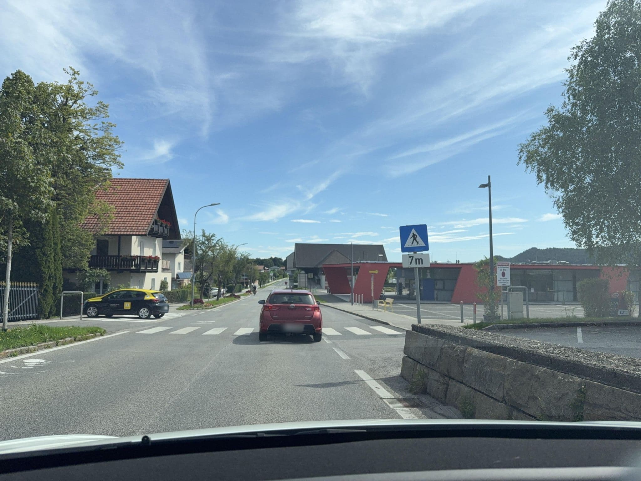 Street view near Trink, Faak am See — © ottor (CC BY-SA · Mapillary)