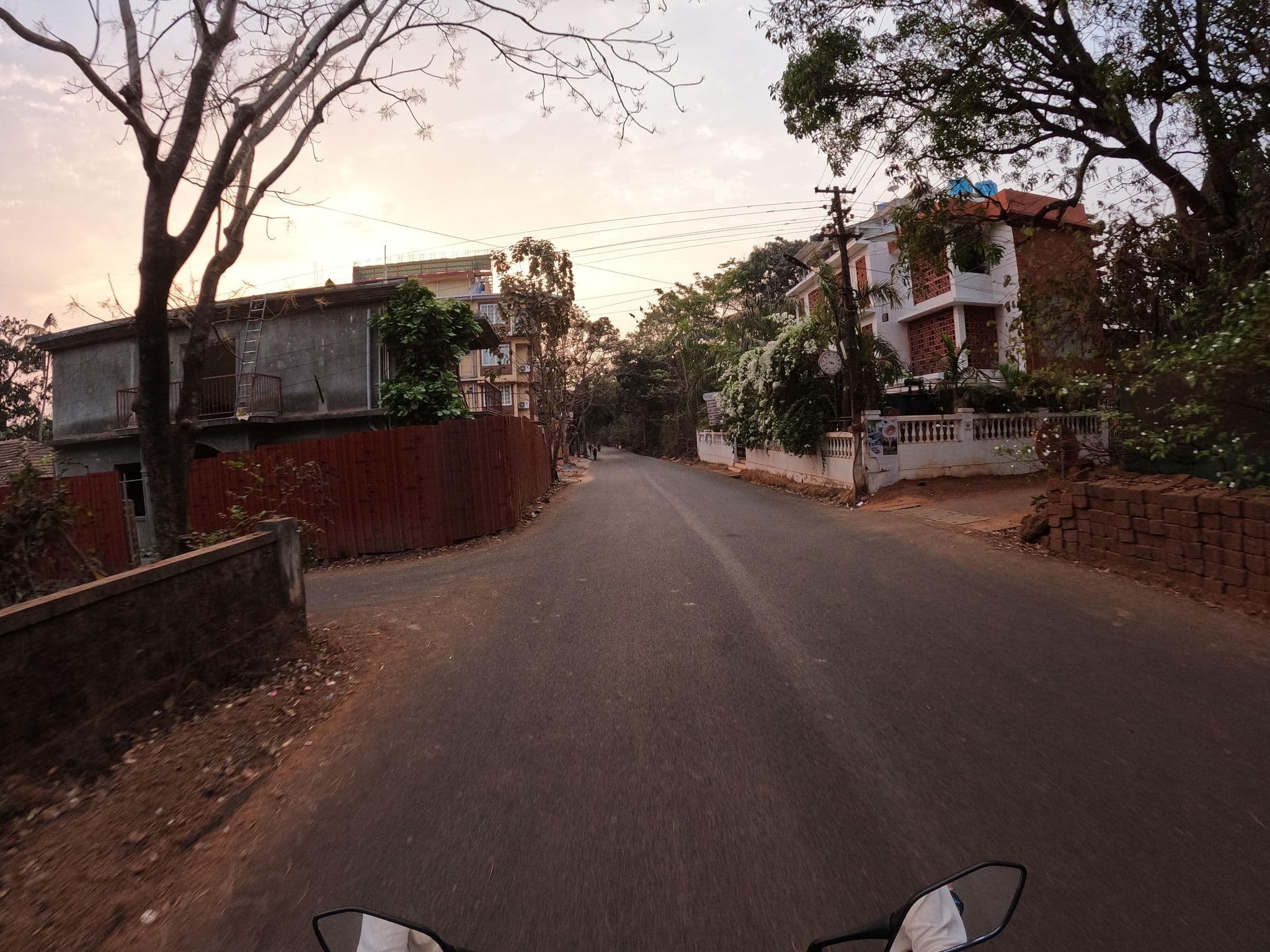 Street view near Mademoiselle Boutique Hotel & Cafe, Solim — © lucomsky (CC BY-SA · Mapillary)