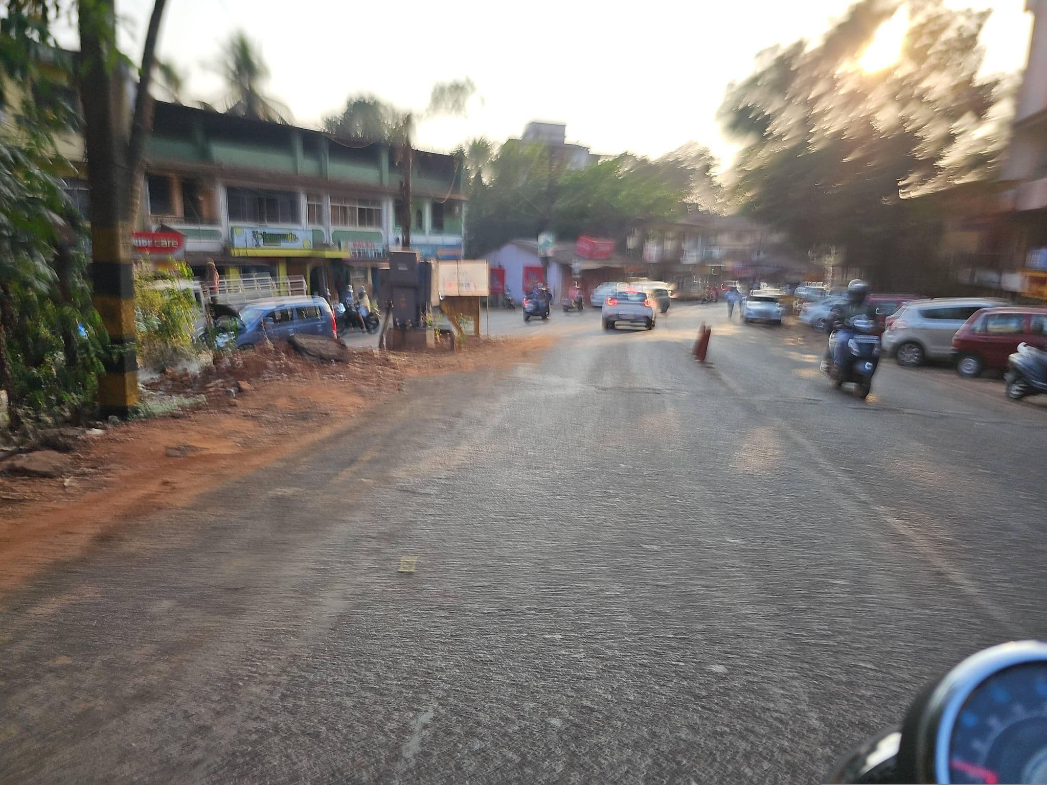 Street view near Hotel Padmavi, Ponda — © arpankaj999 (CC BY-SA · Mapillary)