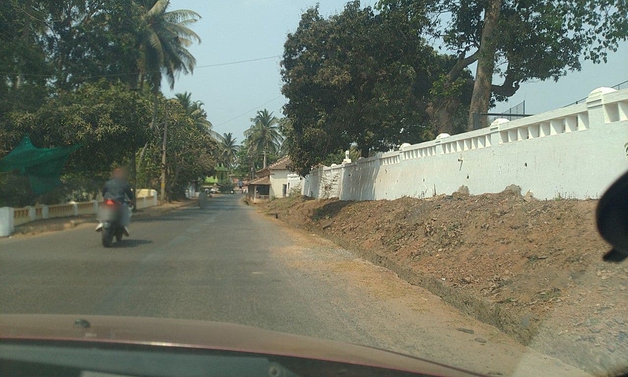 Street view near The Heaven, Nerul — © edz3056 (CC BY-SA · Mapillary)