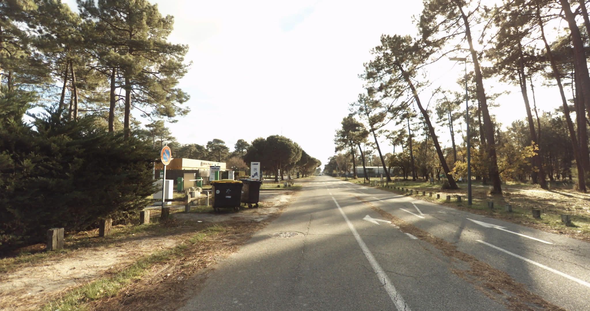 Street view near Aire Vendays Montalivet, La Pinède, Vendays-Montalivet — © sogefi (CC BY-SA · Mapillary)