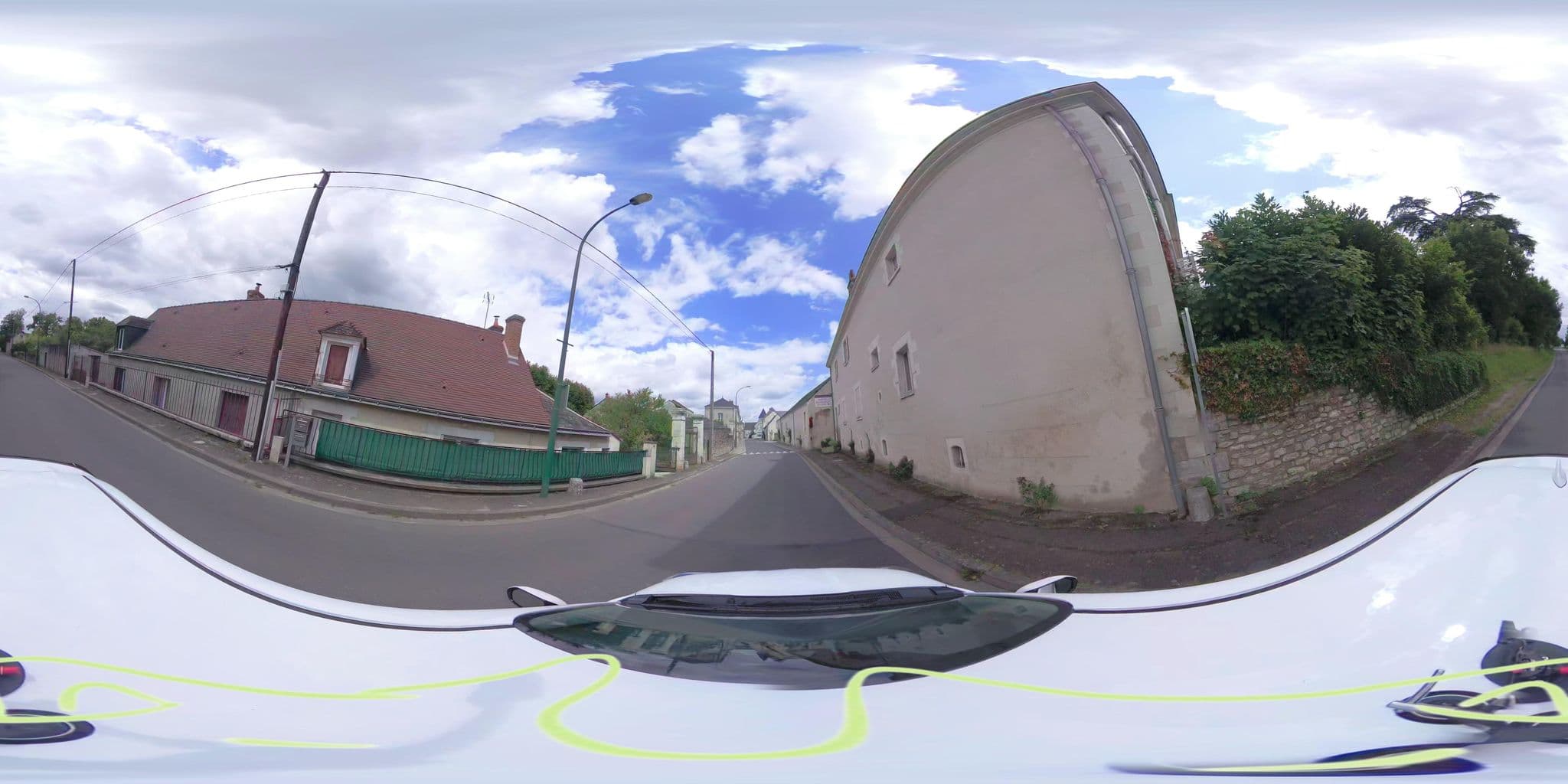 Street view near Domaine des Thômeaux, Cangey — © atchisson (CC BY-SA · Mapillary)