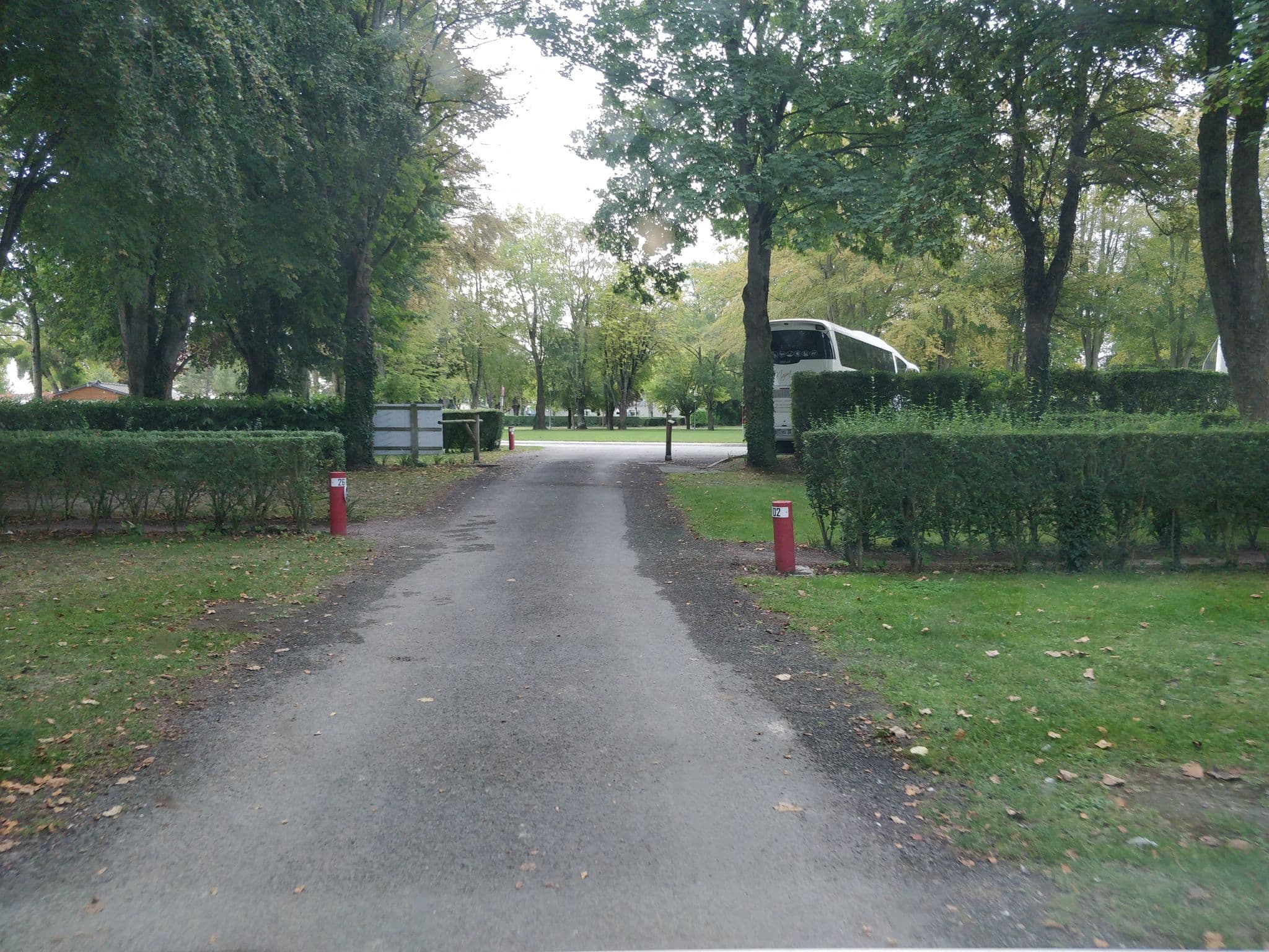 Street view near Camping du Mont-Saint-Michel, Roz-sur-Couesnon — © raymond (CC BY-SA · Mapillary)