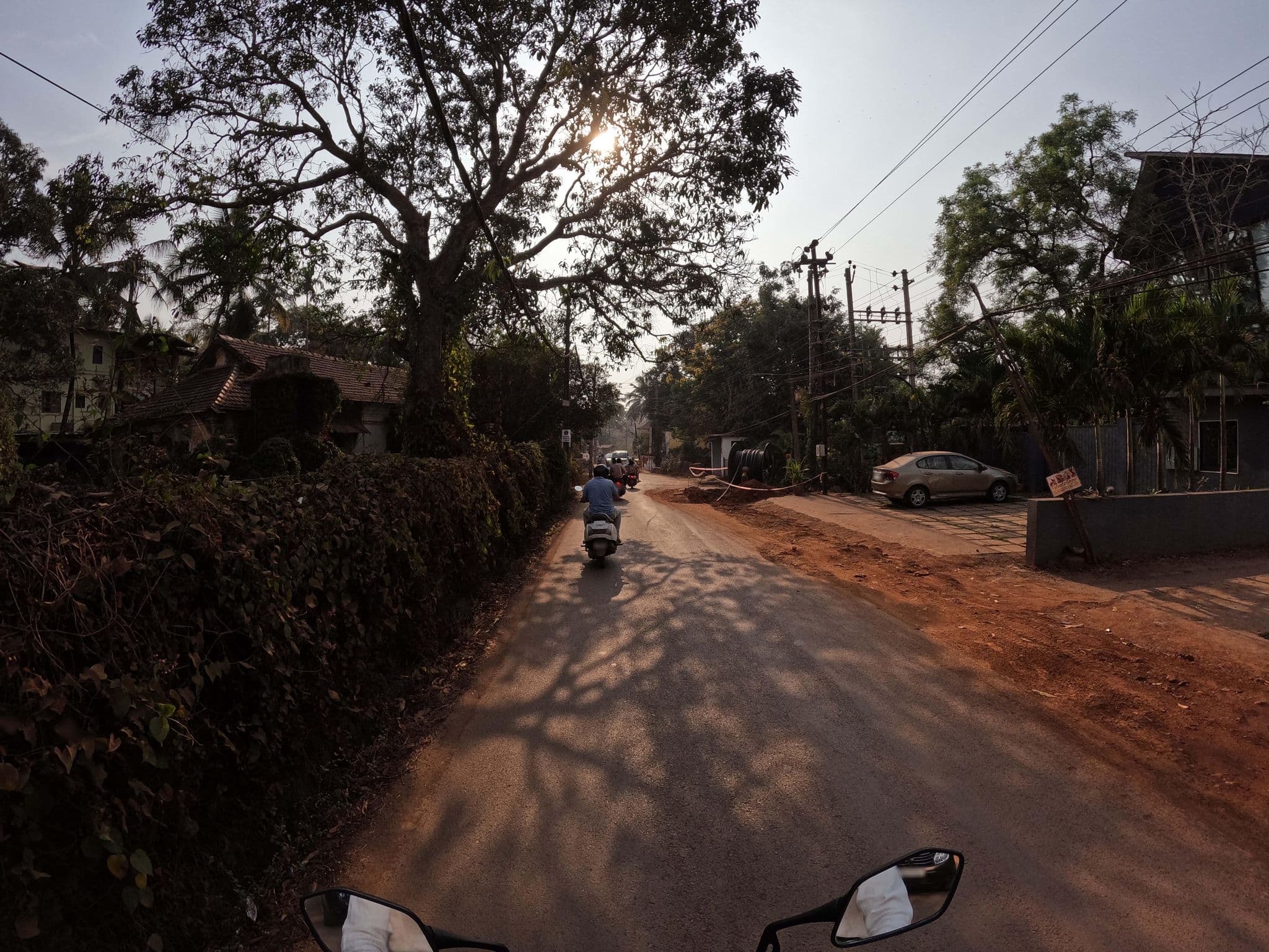 Street view near Ashiyana Guest House, Solim — © lucomsky (CC BY-SA · Mapillary)