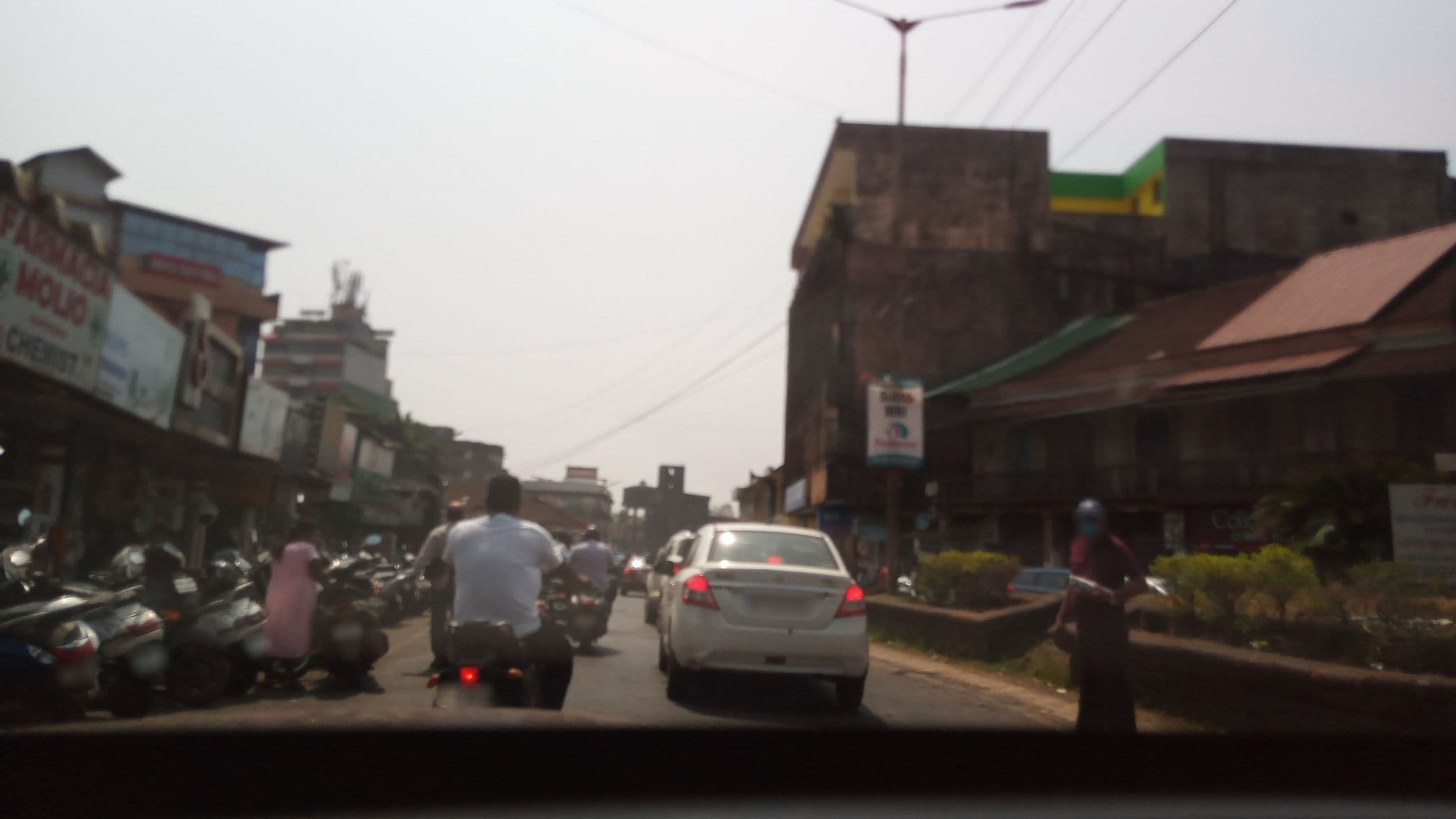 Street view near Hotel La Grace, Madgaon — © pradeepbv (CC BY-SA · Mapillary)