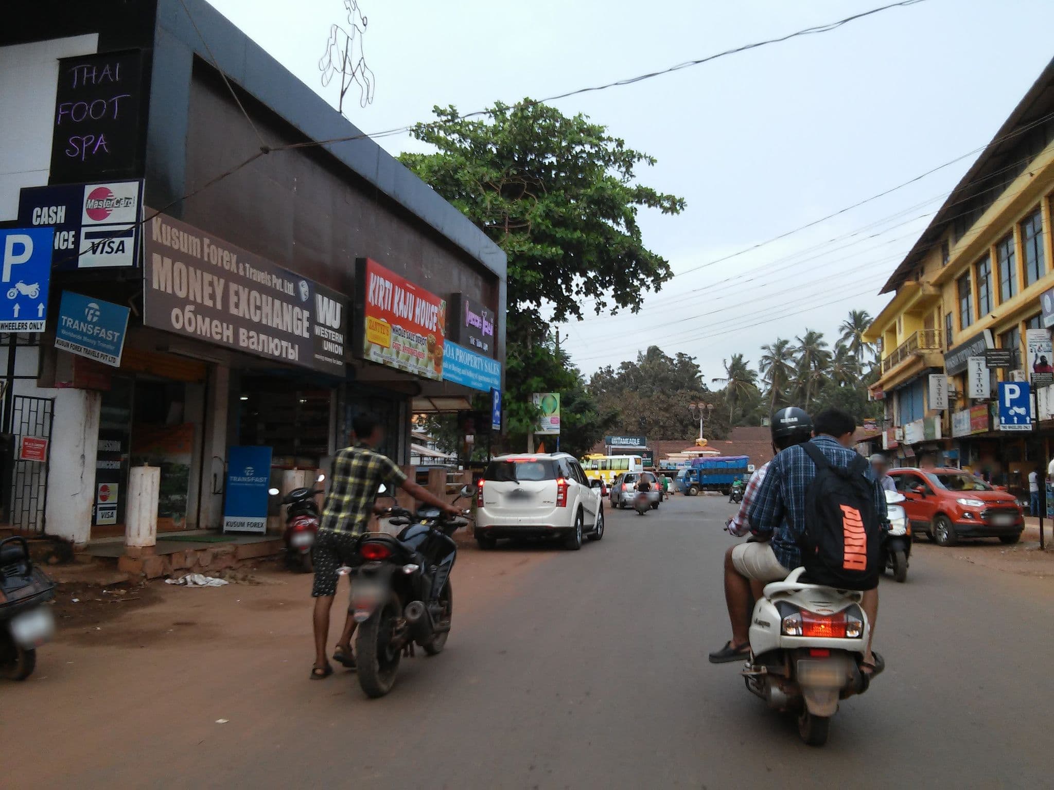 Street view near Wind Mist, Calangute — © shravan91 (CC BY-SA · Mapillary)