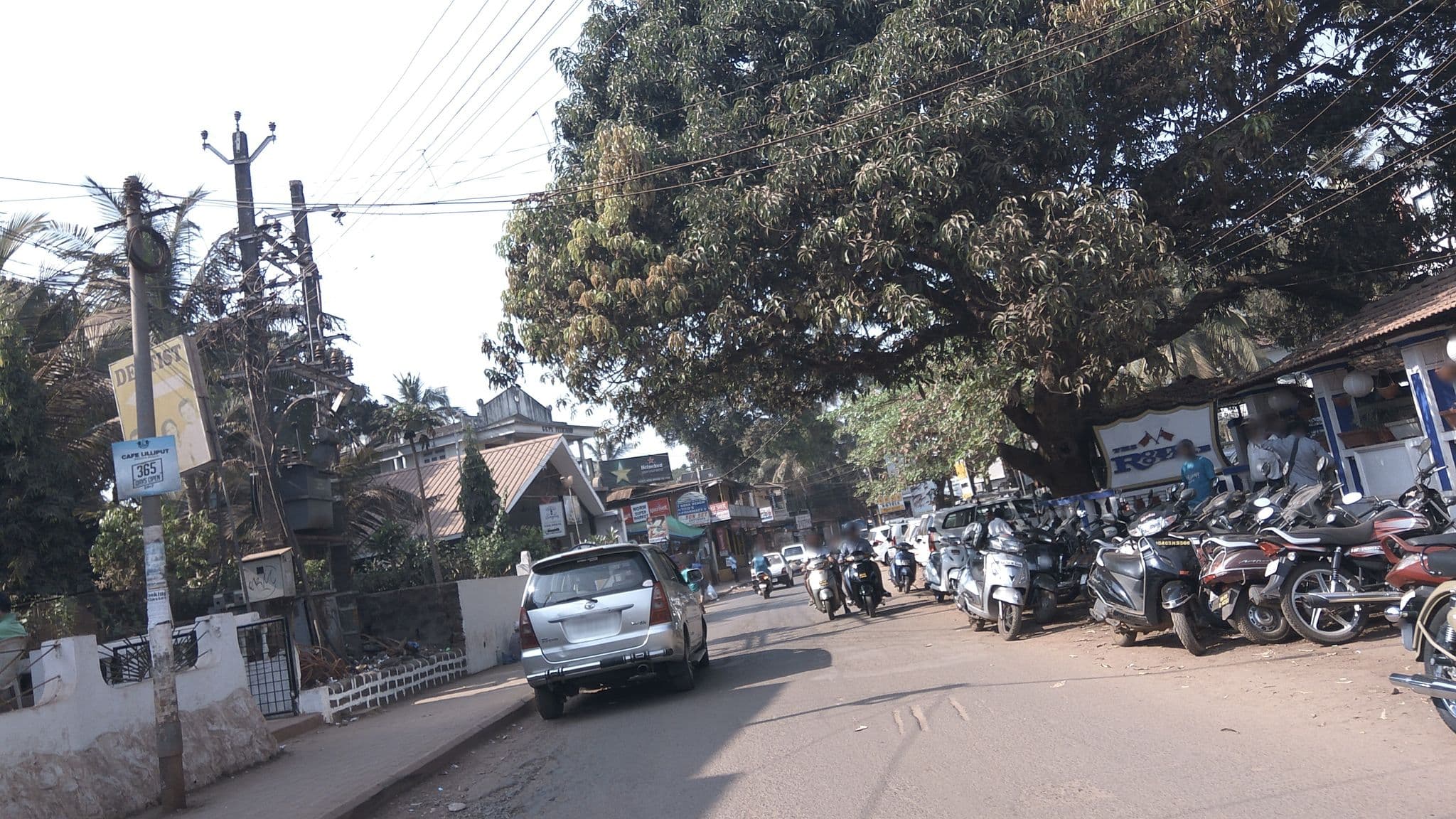 Street view near Hotel Germany, Baga — © natarajakaveeti (CC BY-SA · Mapillary)