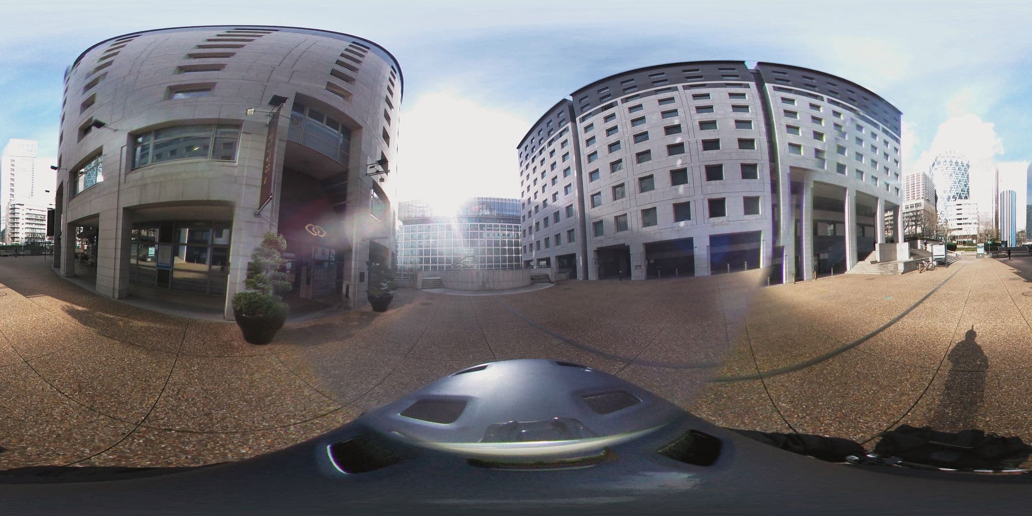 Street view near Adagio, La Defense — © simon_geovelo (CC BY-SA · Mapillary)