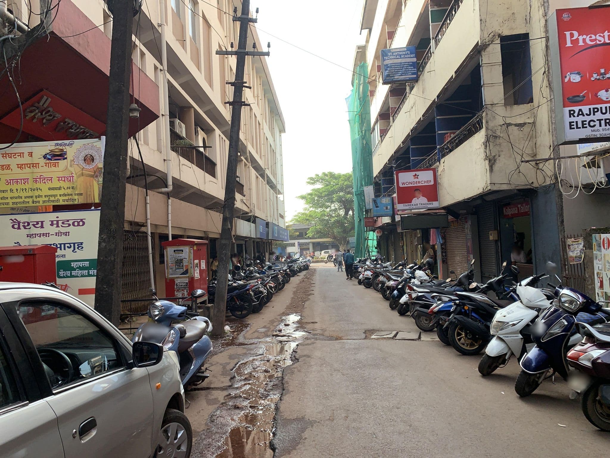 Street view near Villa Aluizio, Mapusa — © planemad (CC BY-SA · Mapillary)